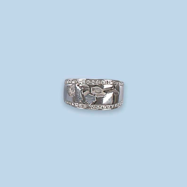 SEVEN DIAMOND RINGS