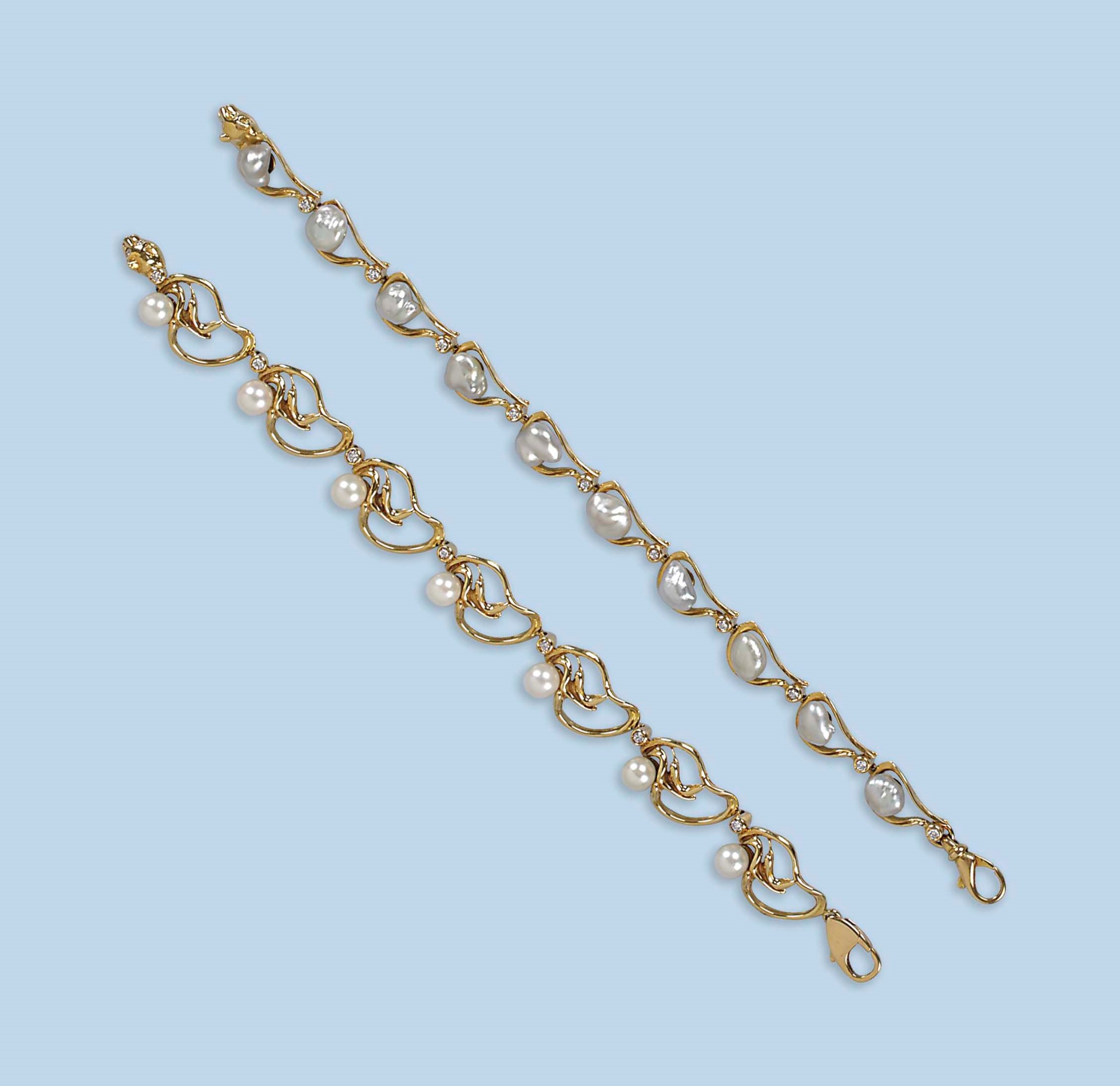 FOUR CULTURED PEARL BRACELETS