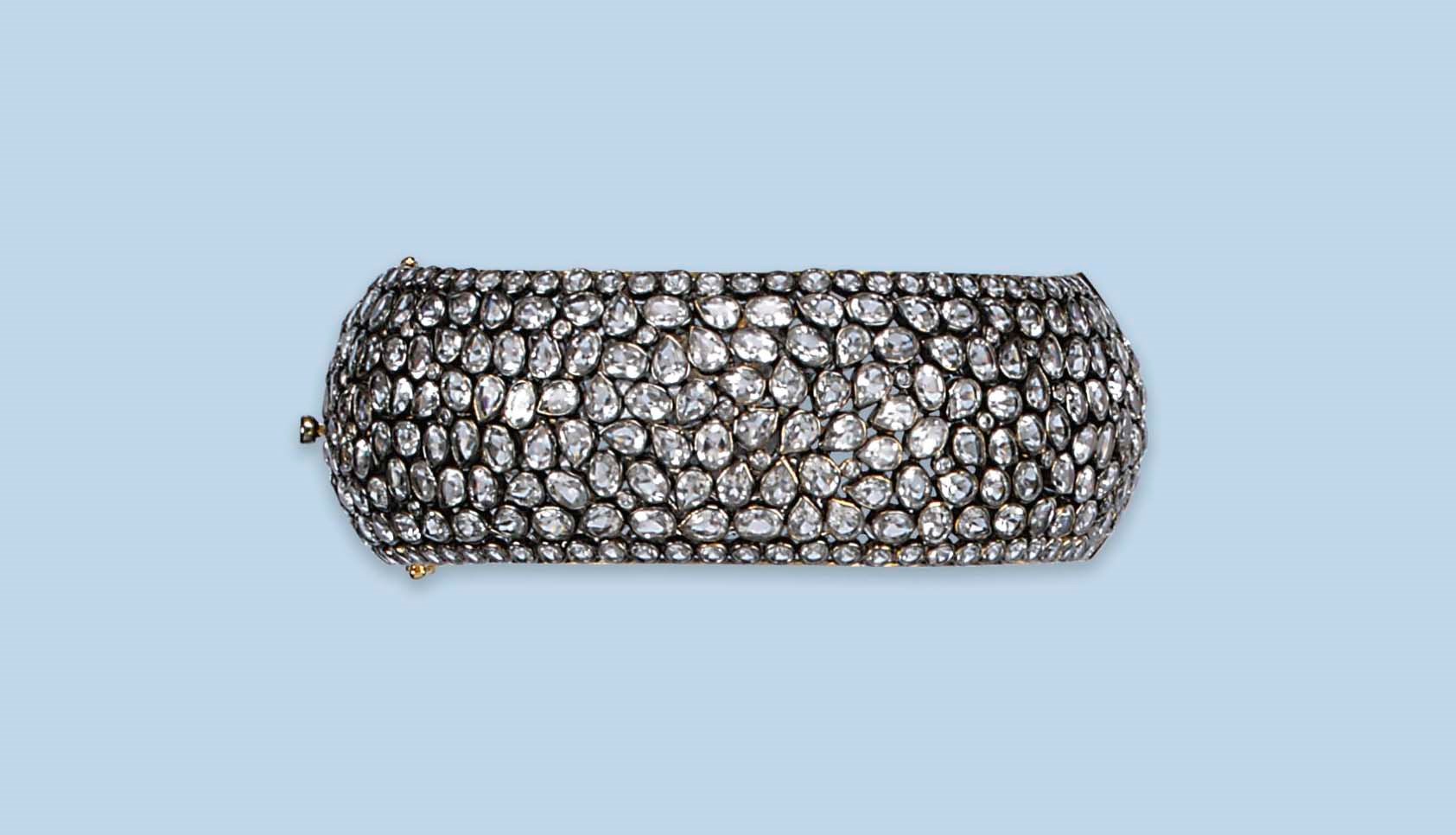 A TOPAZ BANGLE