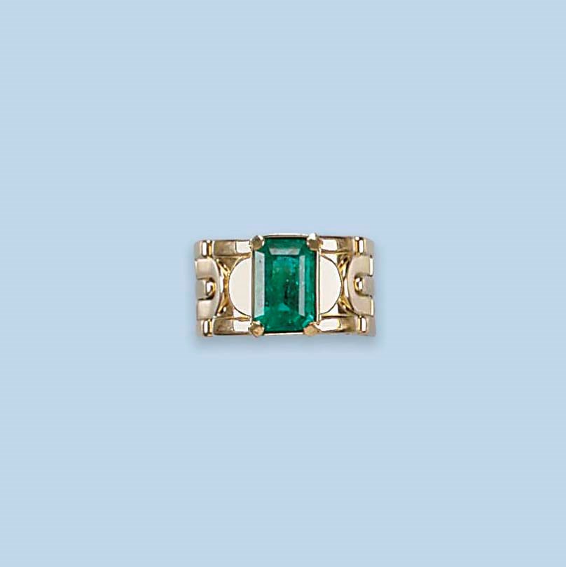 AN EMERALD RING