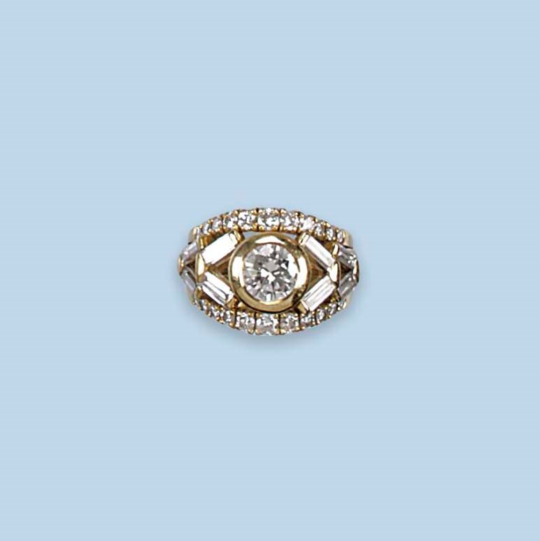 A DIAMOND DRESS RING