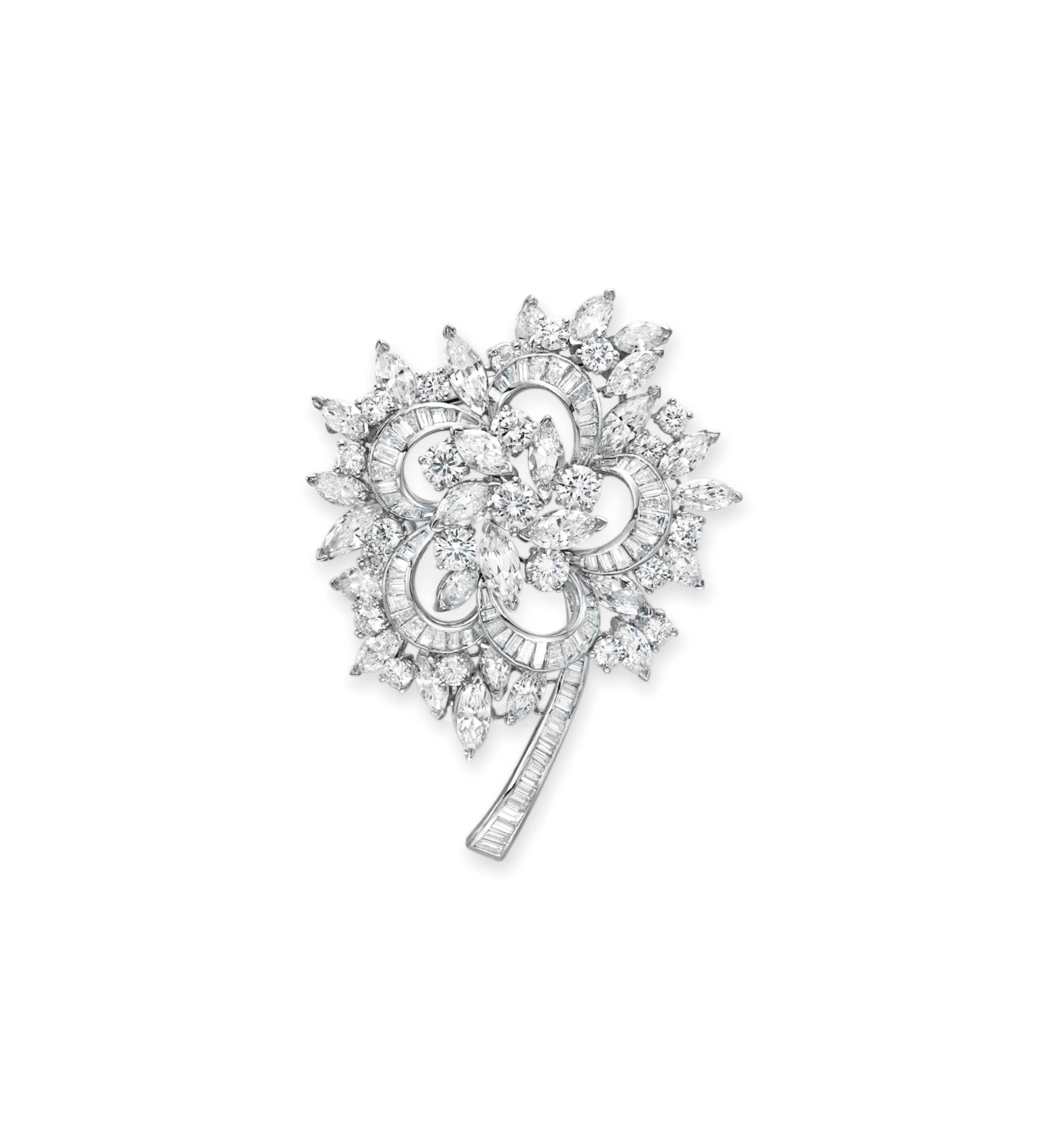A DIAMOND BROOCH