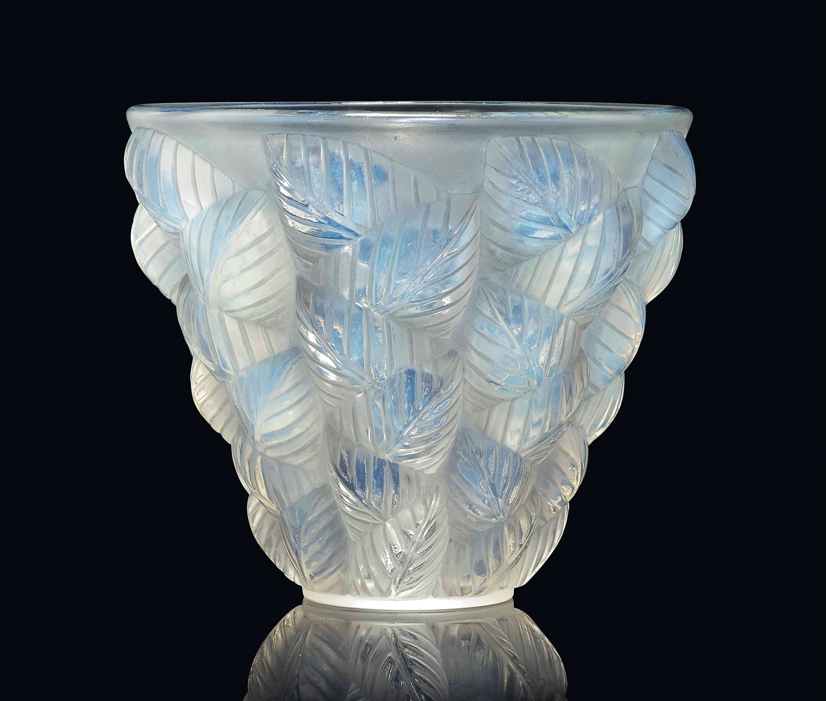 MOISSAC VASE, NO. 992
