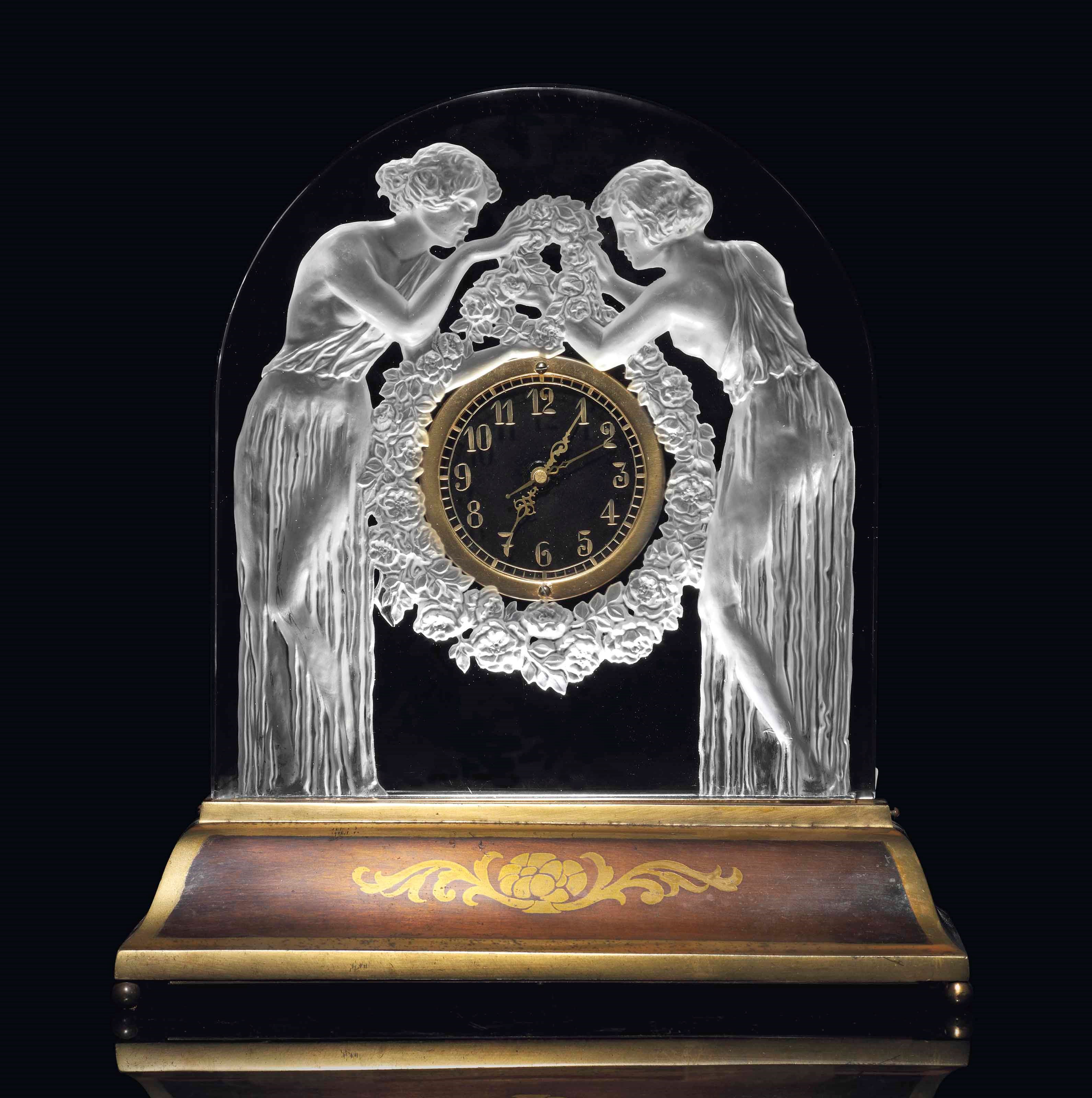 DEUX FIGURINES CLOCK, NO. 726