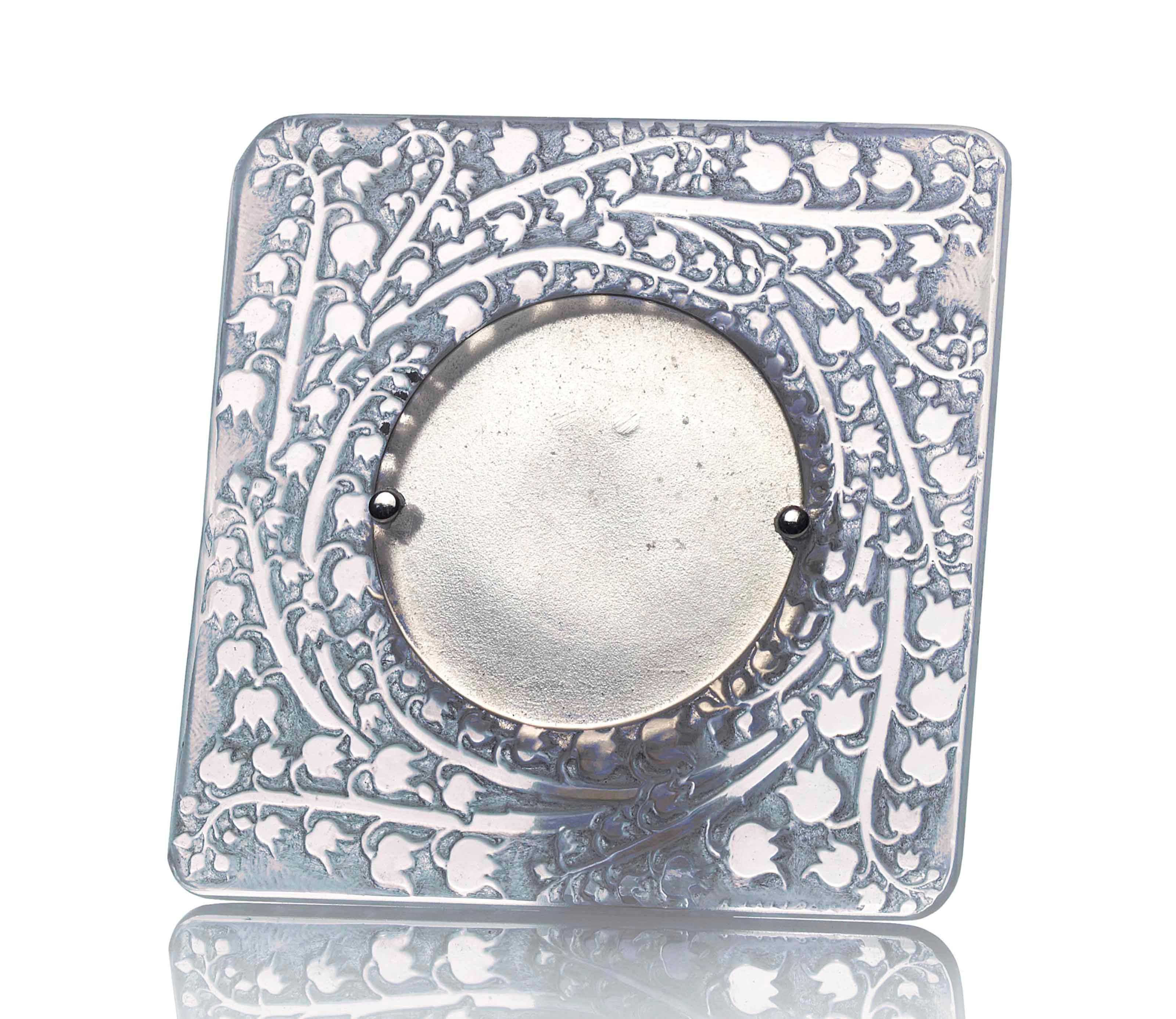 MUGUET FRAME, NO. 253