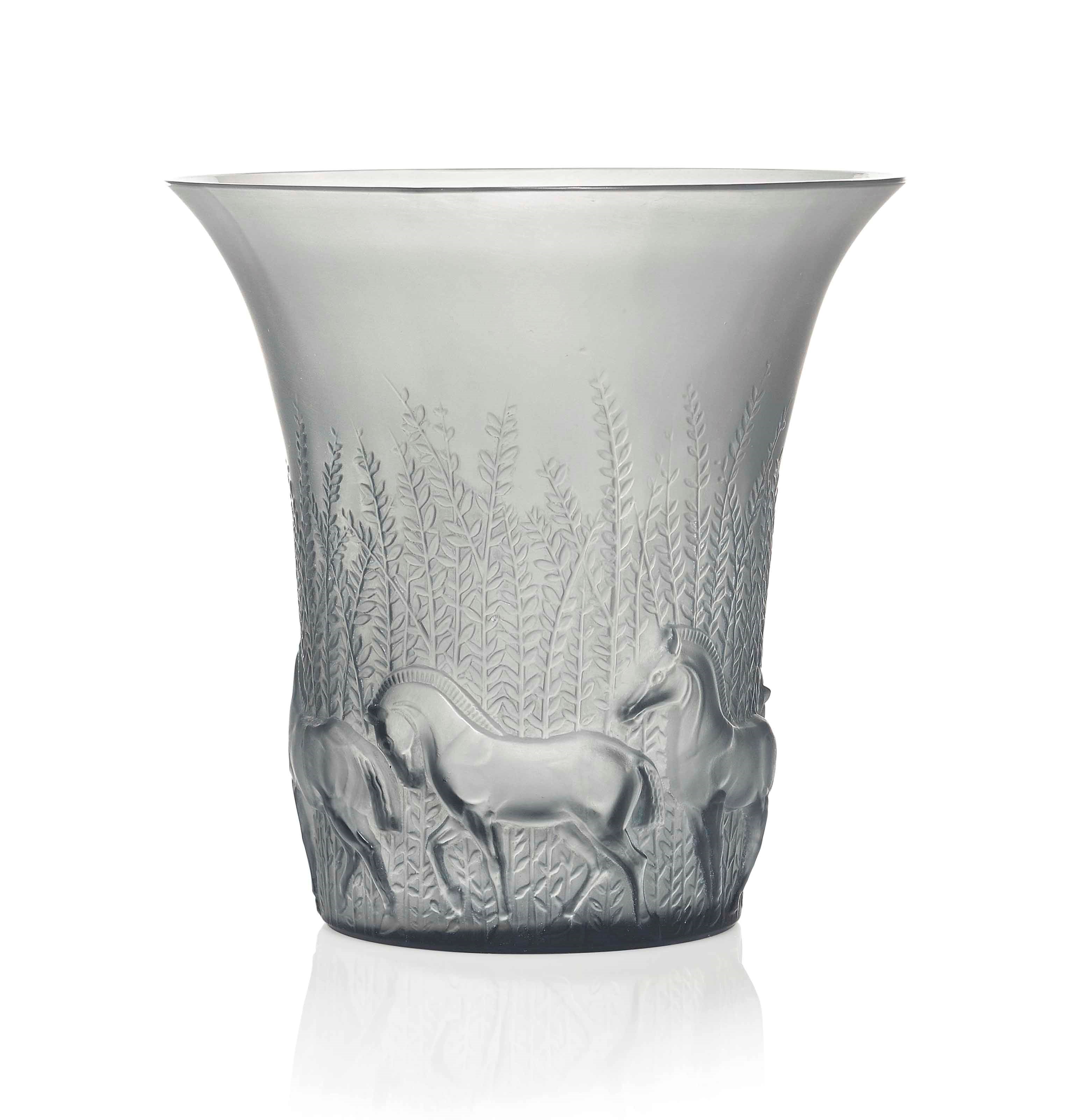 CHEVAUX VASE, NO. 1047