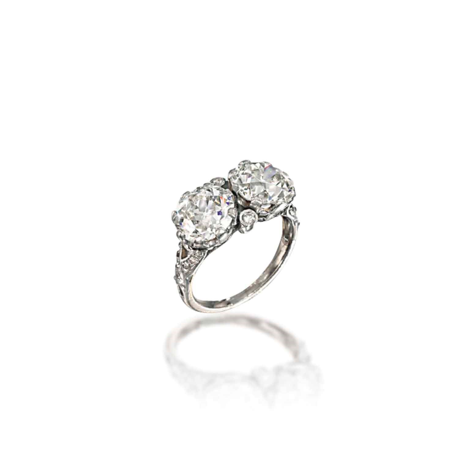 A TWO-STONE DIAMOND RING