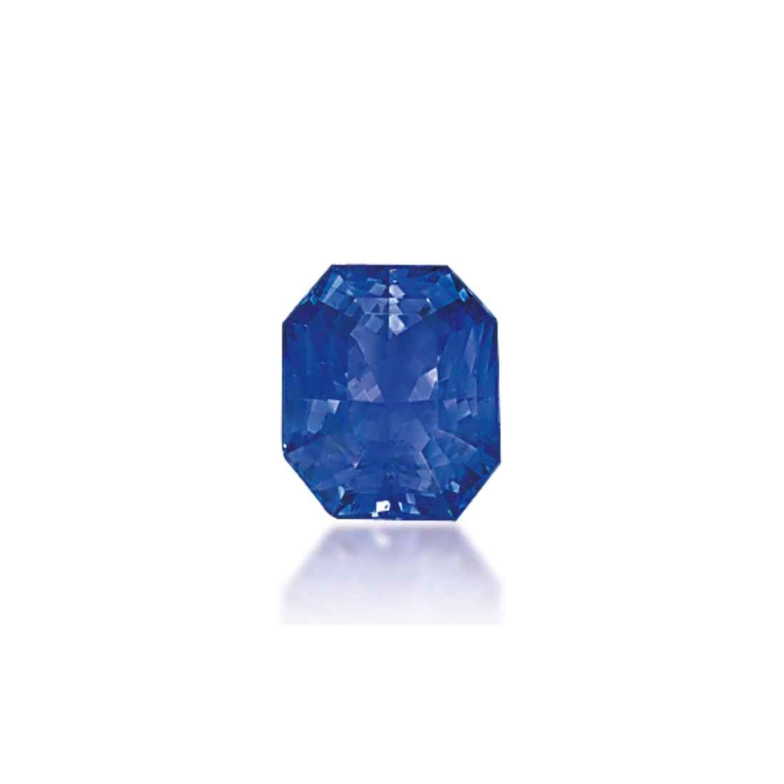 A SAPPHIRE SINGLE-STONE RING