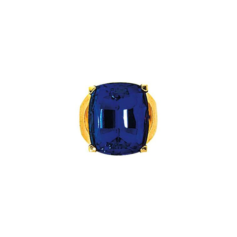 A tanzanite dress ring