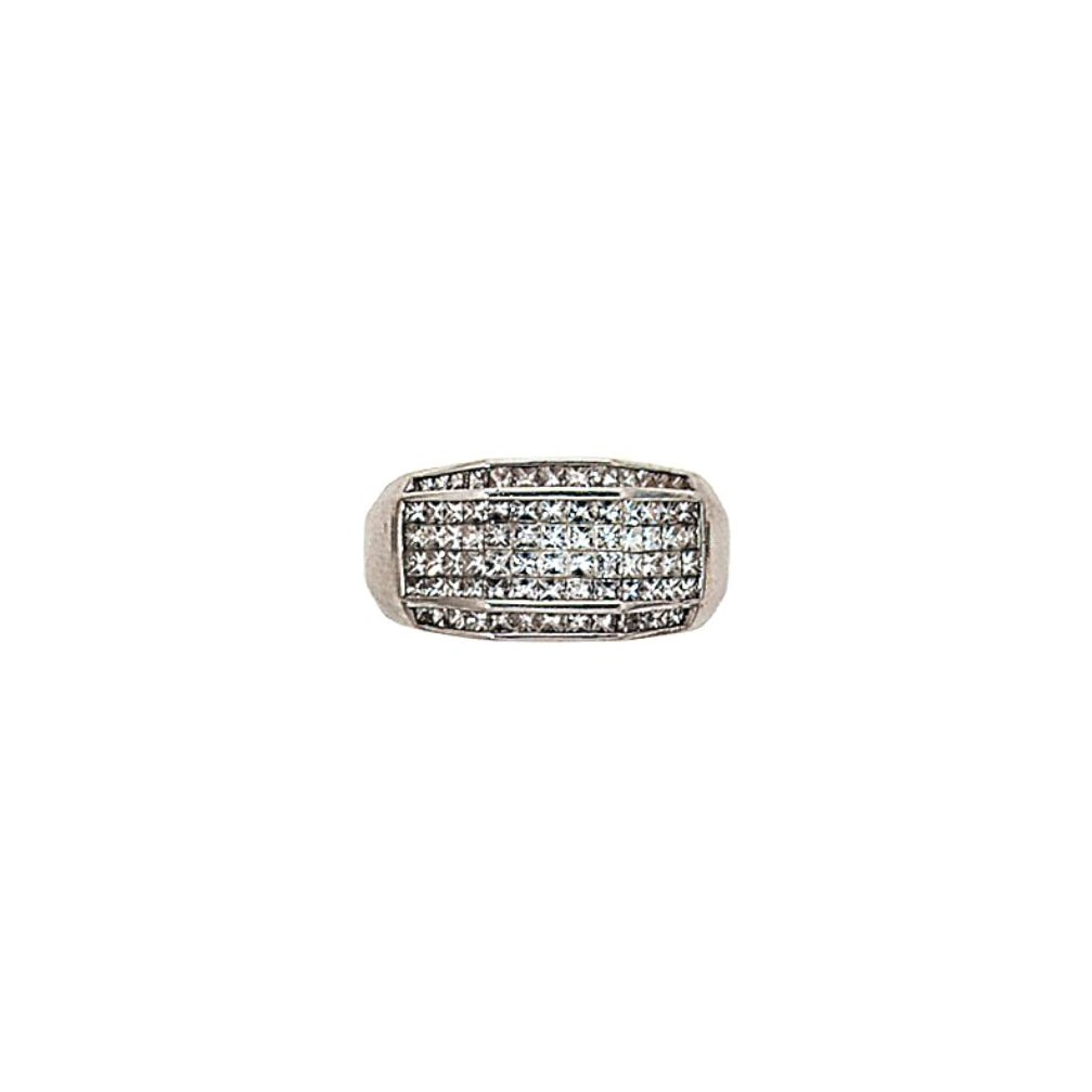 A diamond dress ring