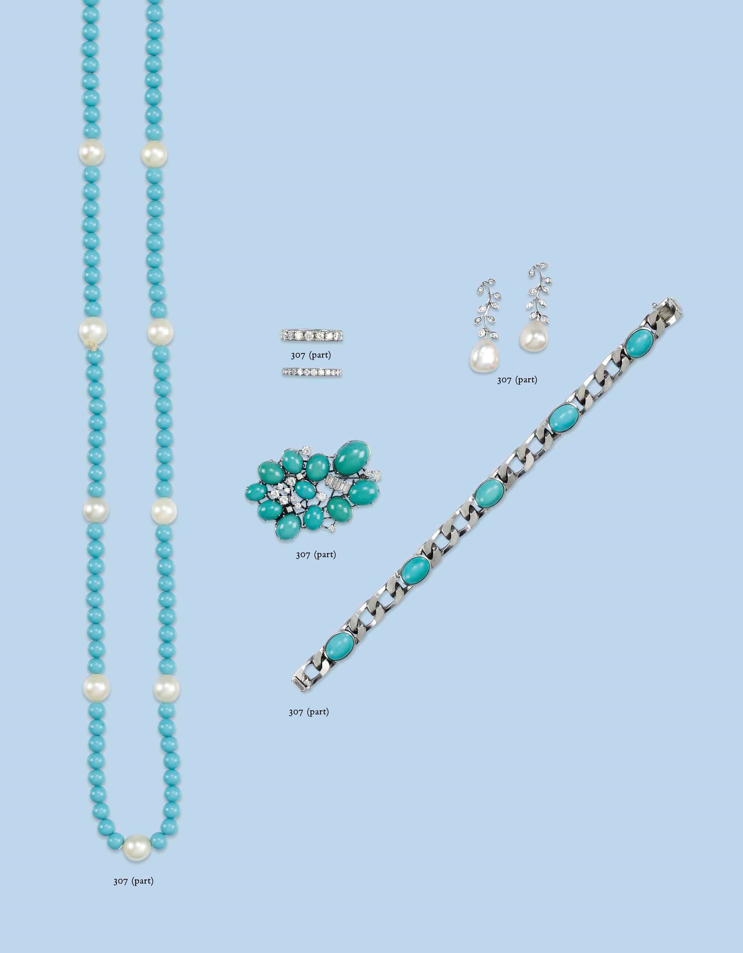 A COLLECTION OF JEWELLERY