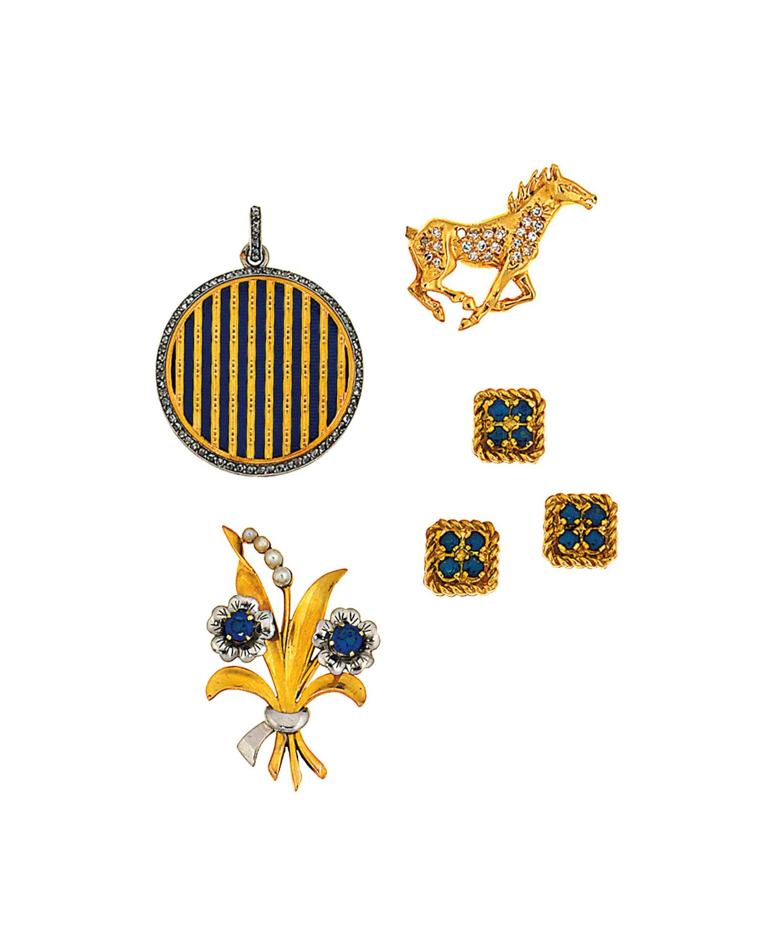 A group of jewellery