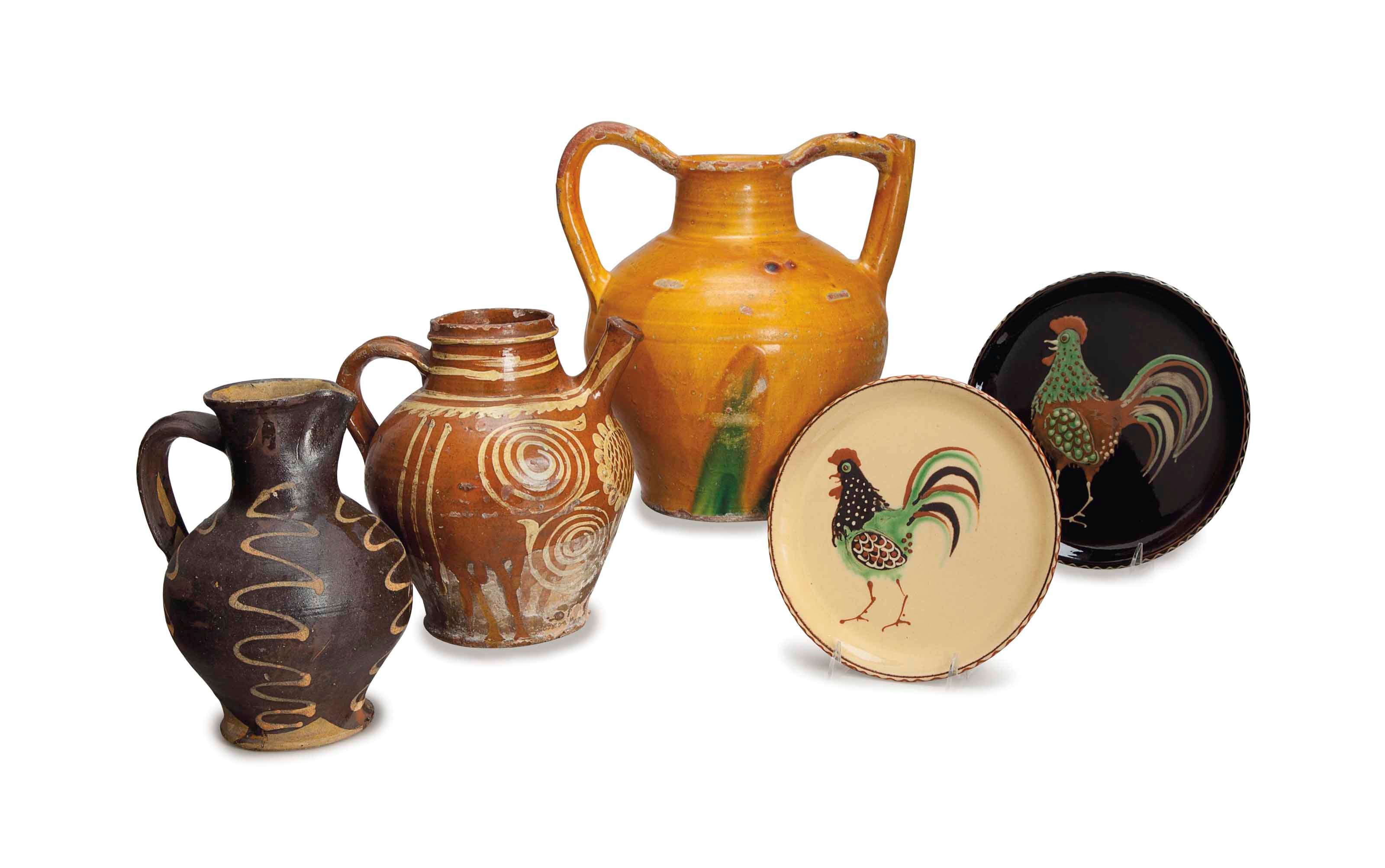 A GROUP OF CONTINENTAL GLAZED POTTERY WARES,