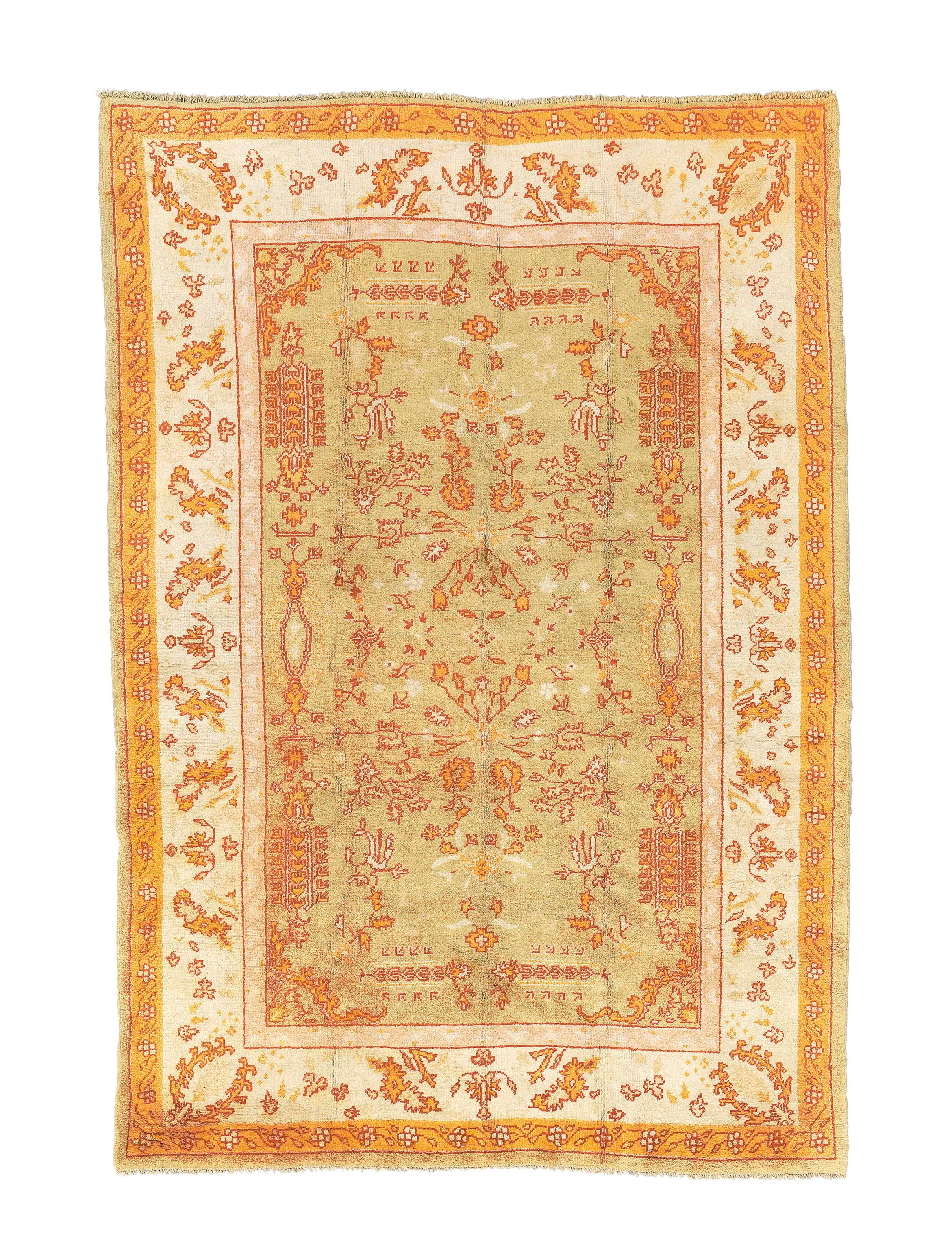 A Ushak carpet