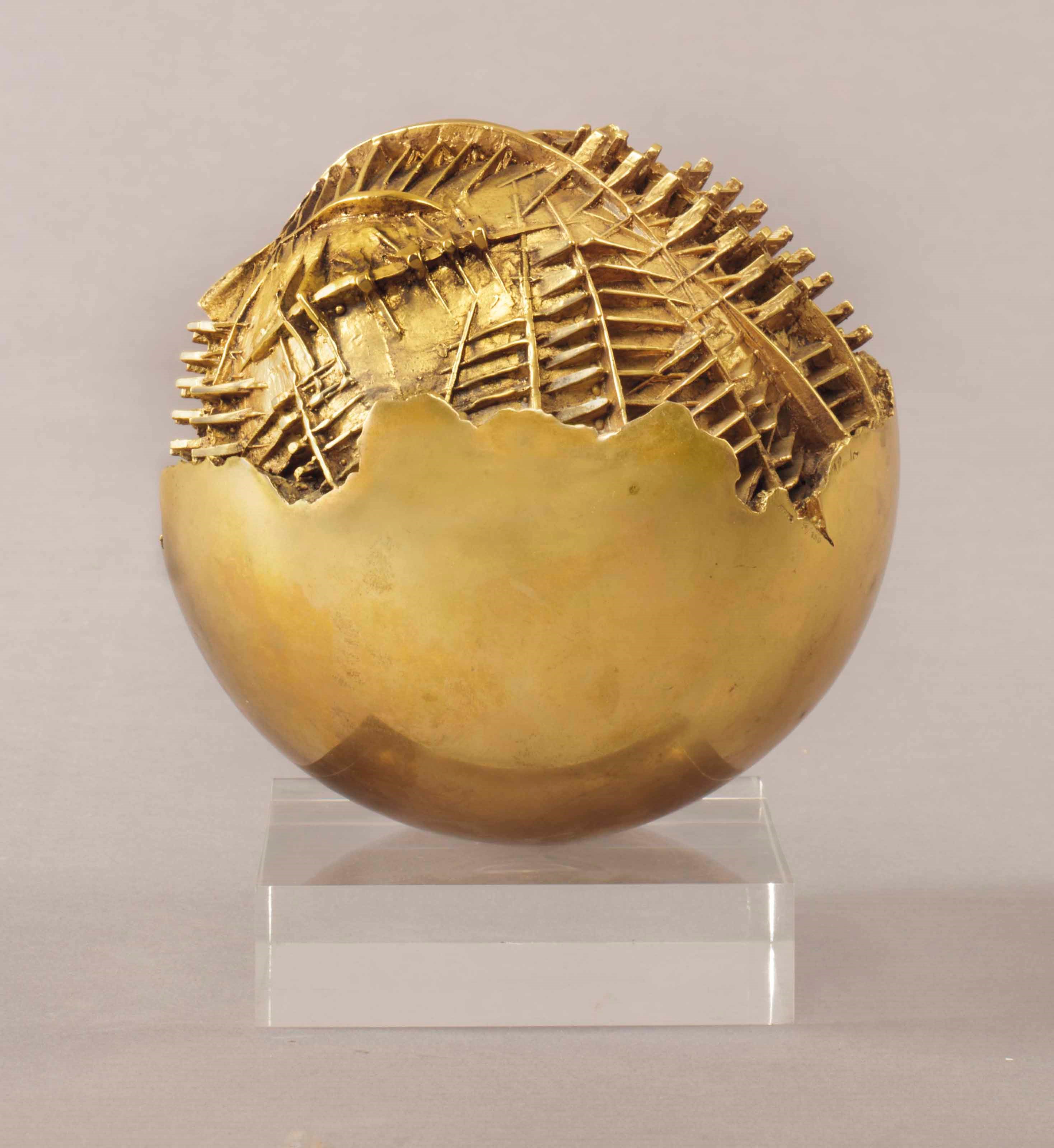 Arnaldo Pomodoro (b. 1926)