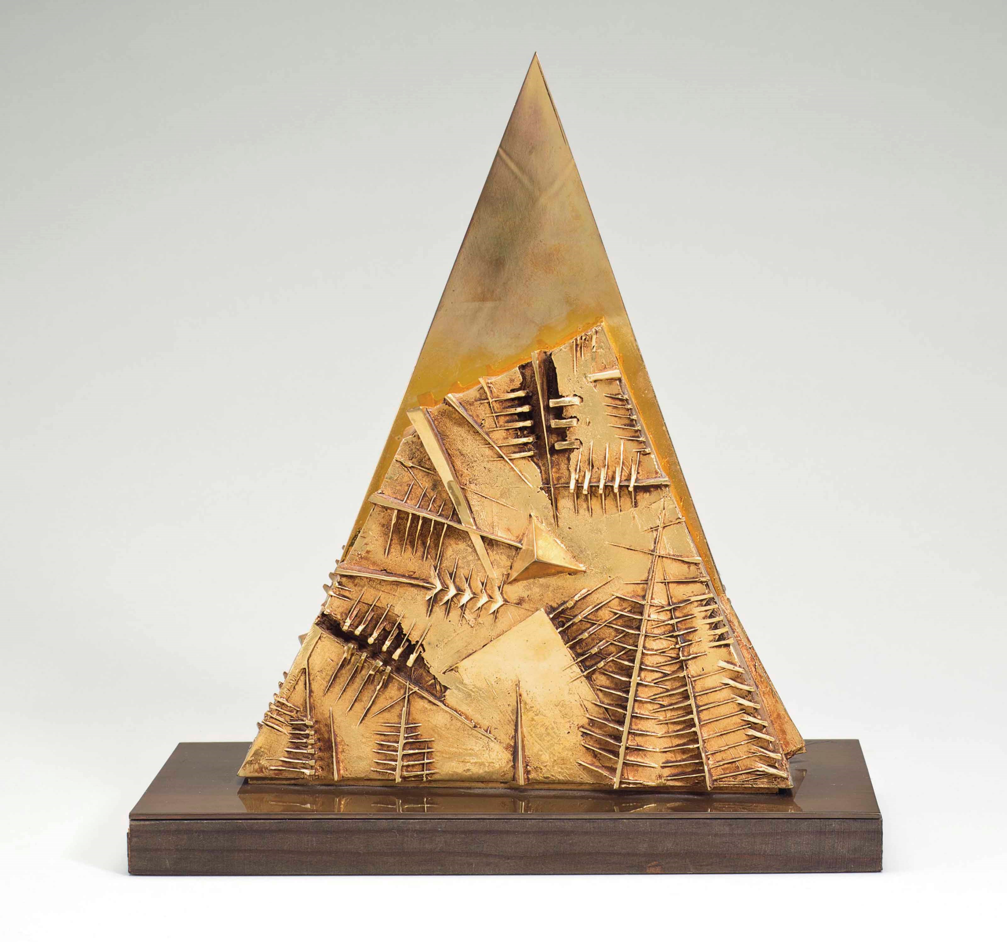 Arnaldo Pomodoro (b. 1926)