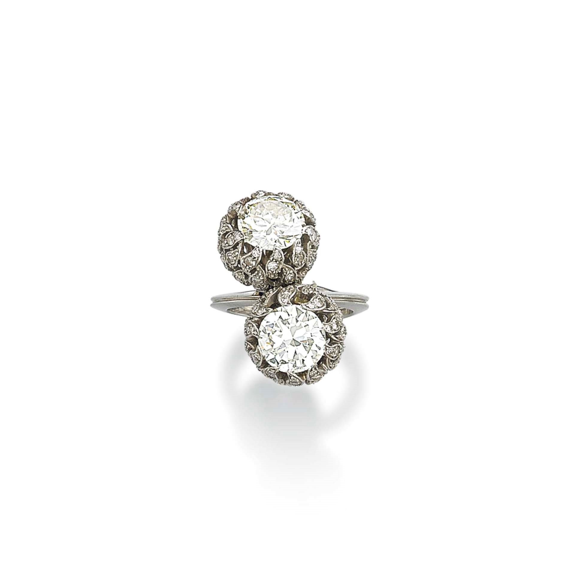 A DIAMOND CHARM RING