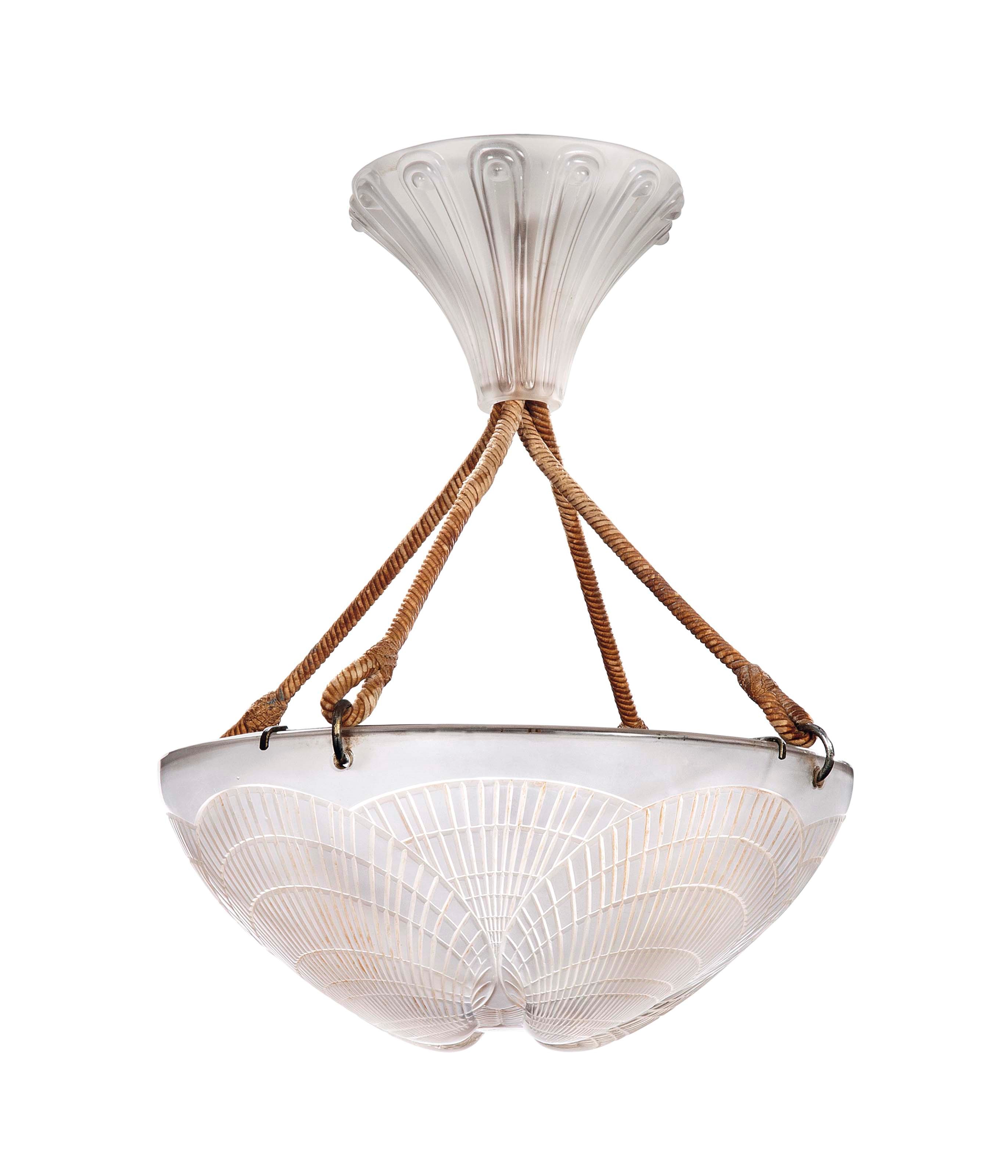 COQUILLES PLAFONNIER, NO. 2460