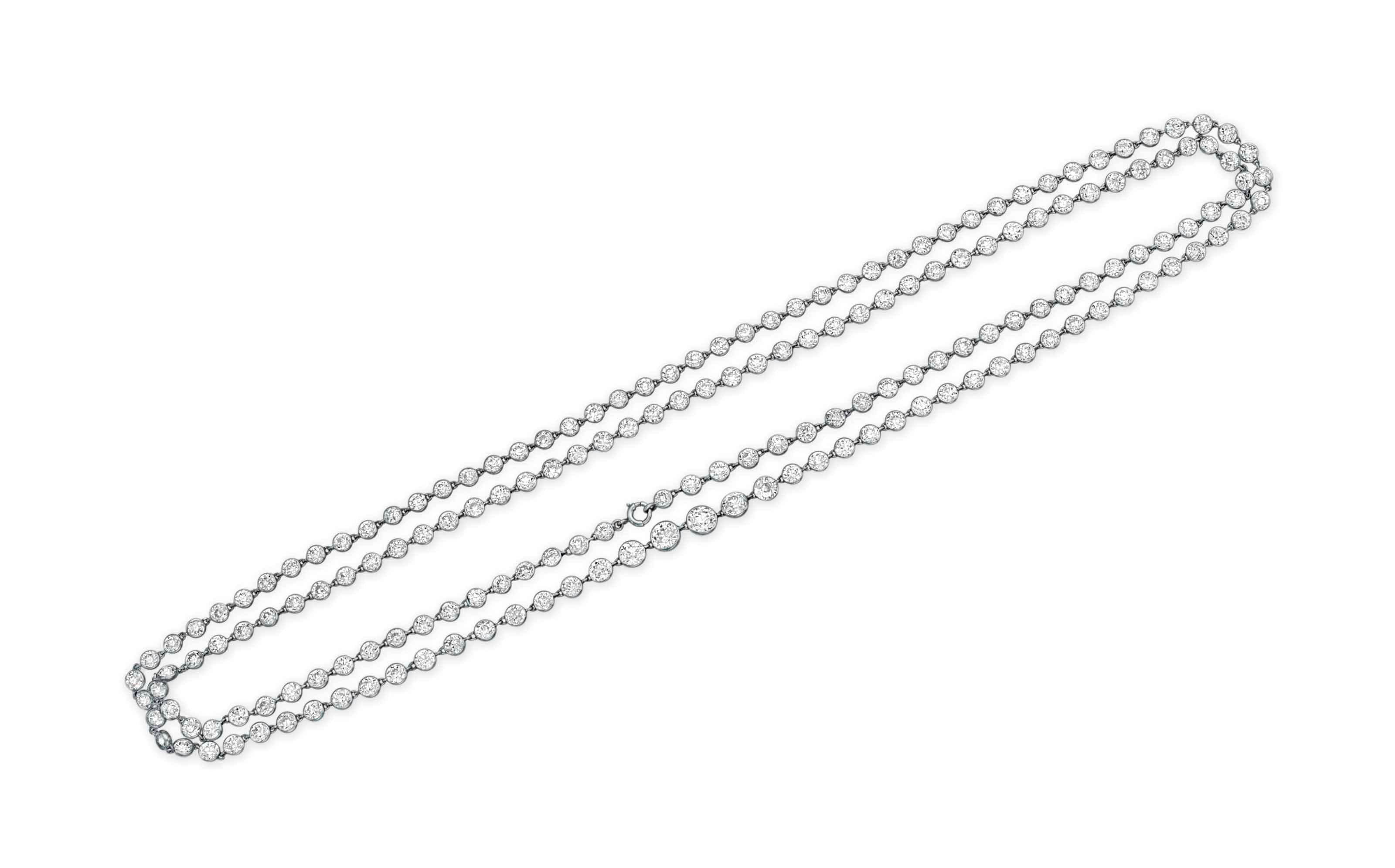 A DIAMOND LONGCHAIN NECKLACE