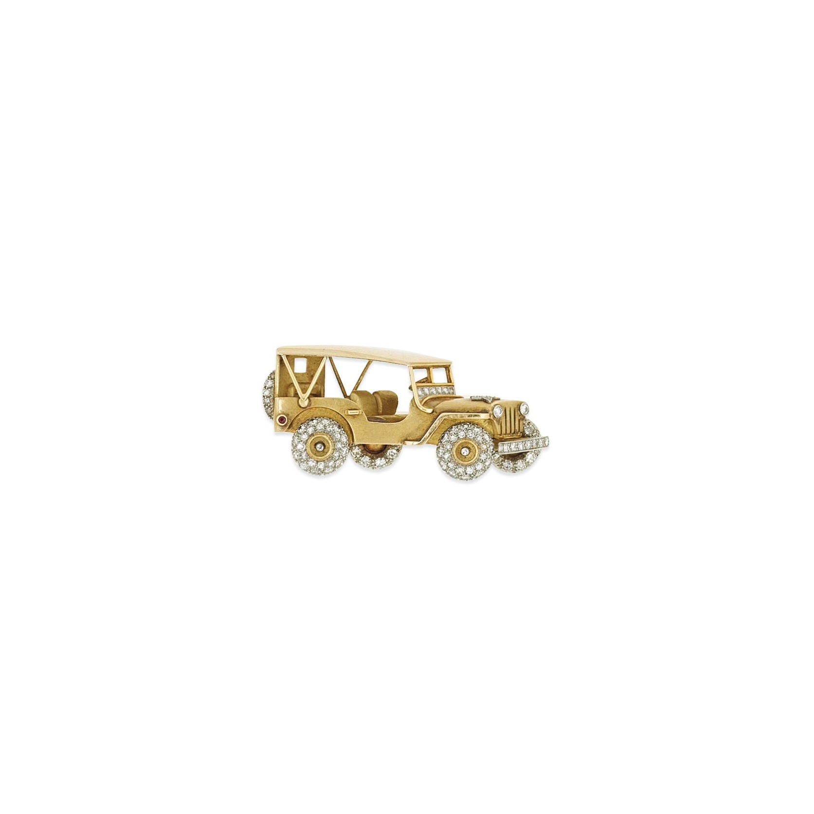 A diamond-set novelty brooch