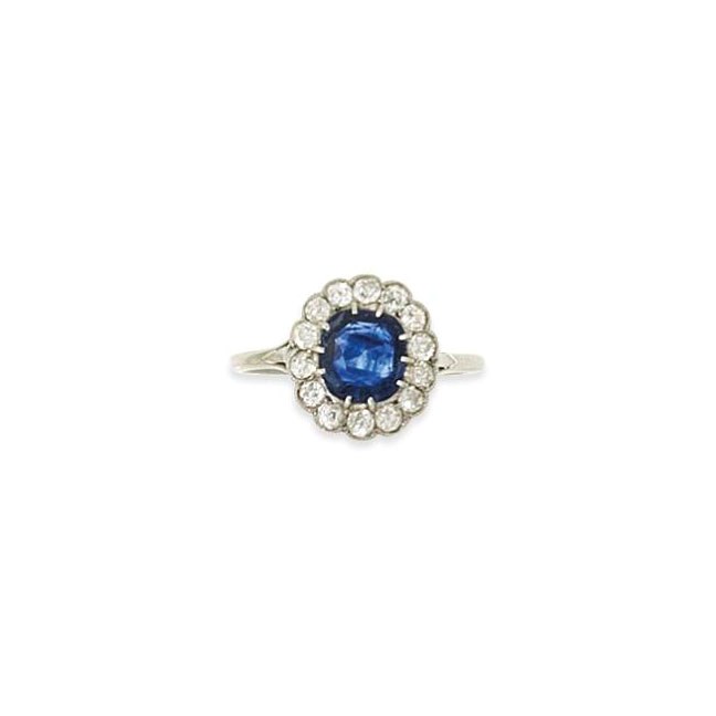 A sapphire and diamond cluster ring