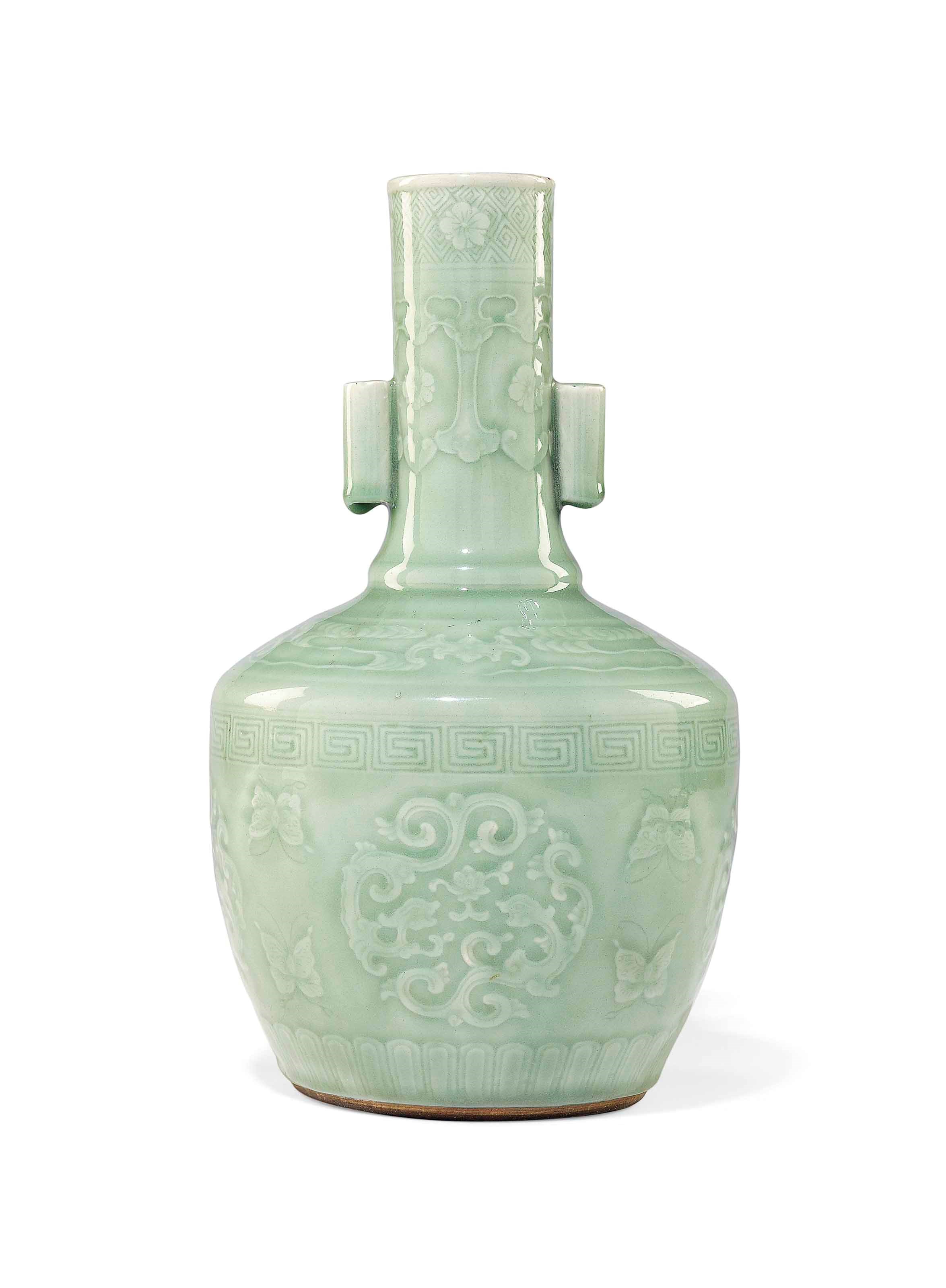 A LARGE CHINESE CELADON-GLAZED TWO-HANDLED BOTTLE VASE