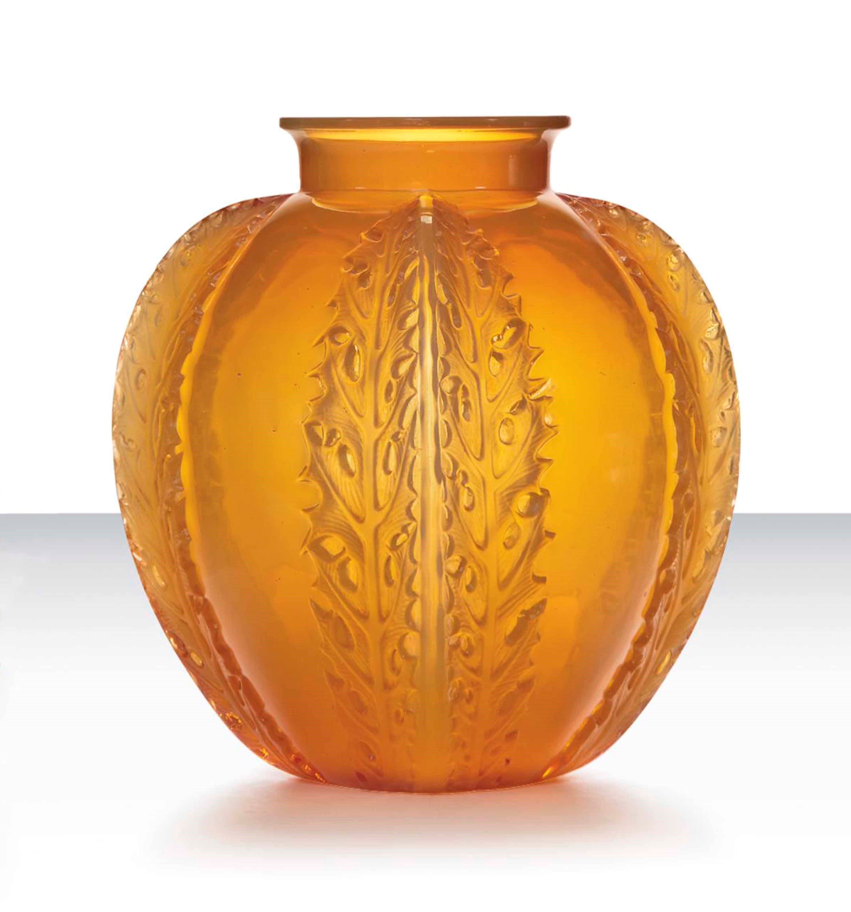 CHARDON VASE, NO. 929