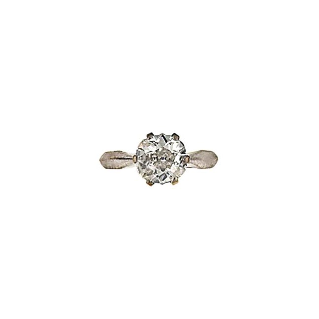 A diamond single stone ring