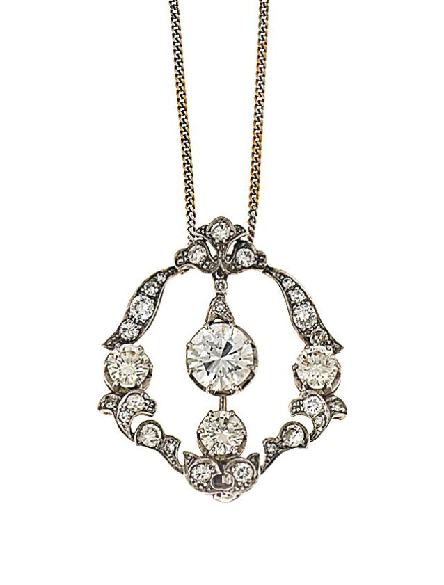 A diamond brooch / pendant