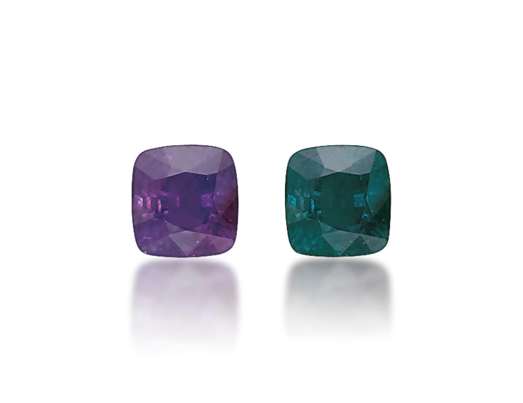 AN EXCEPTIONAL UNMOUNTED ALEXANDRITE