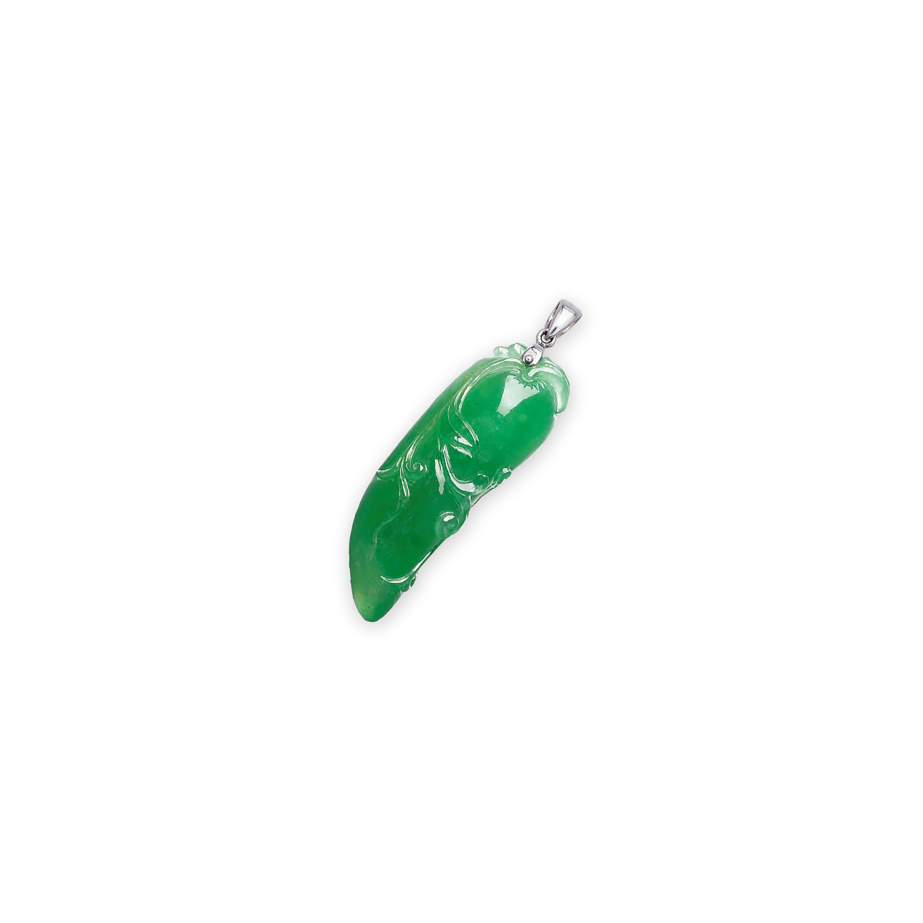 A JADEITE PENDANT