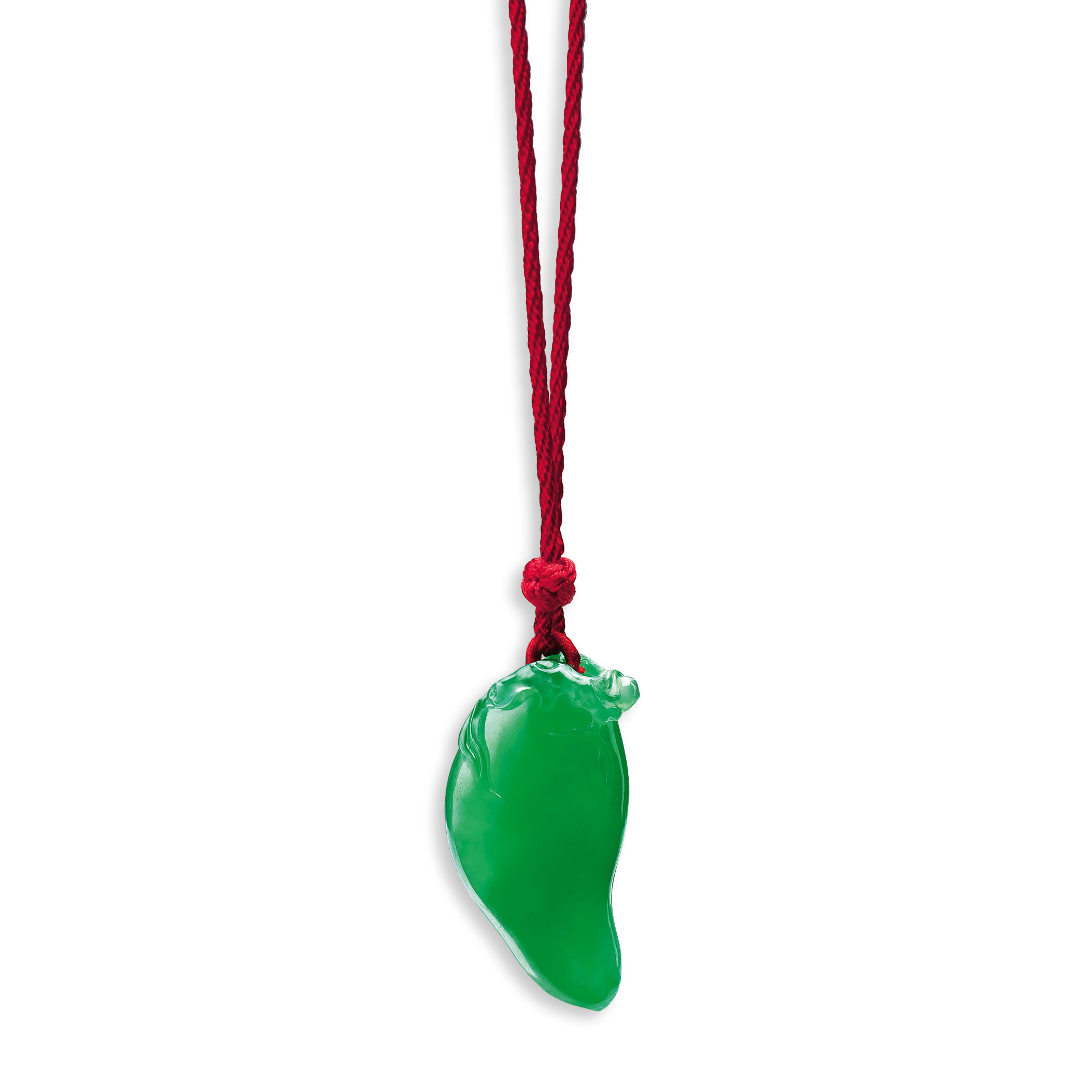 A JADEITE PENDENT NECKLACE