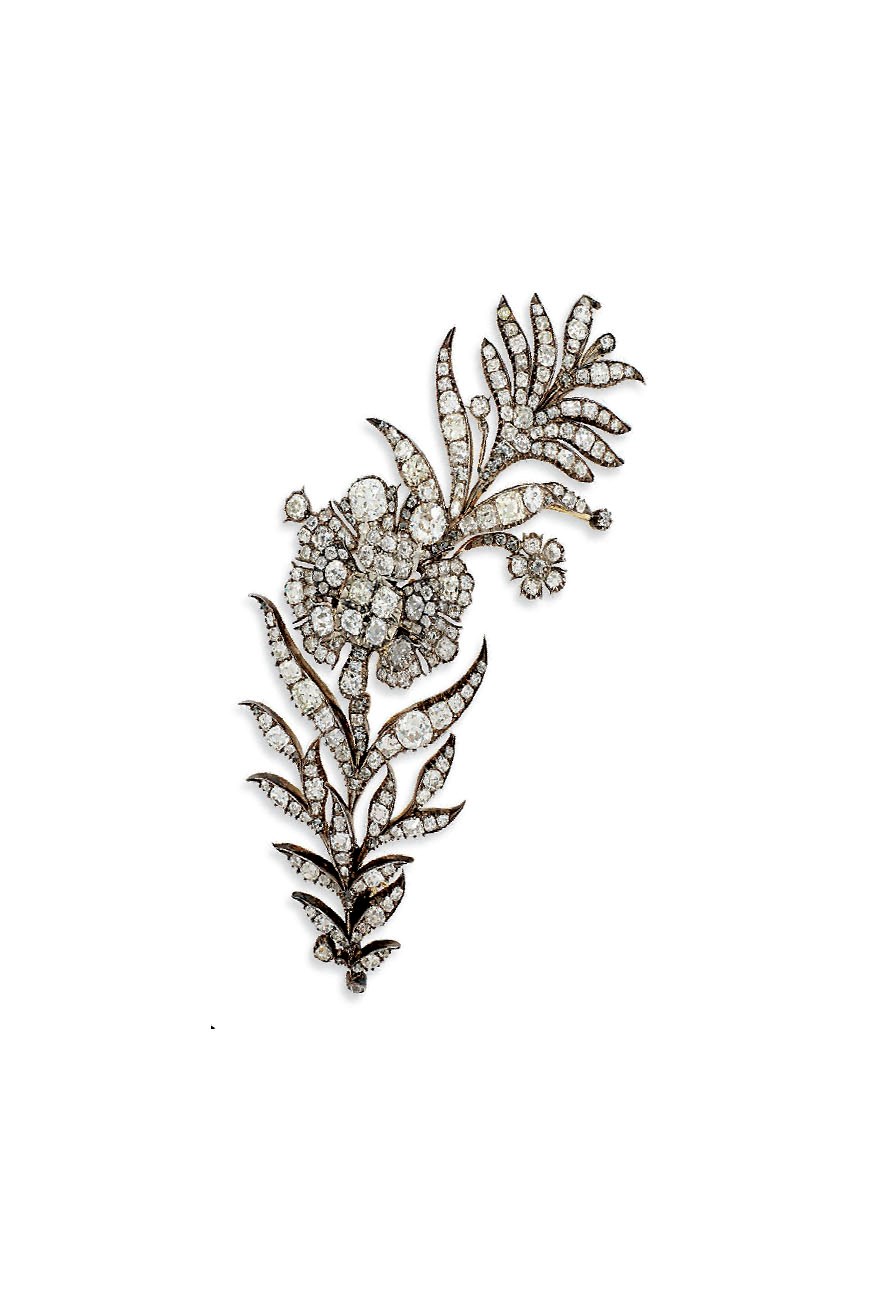 A 19TH CENTURY DIAMOND BROOCH