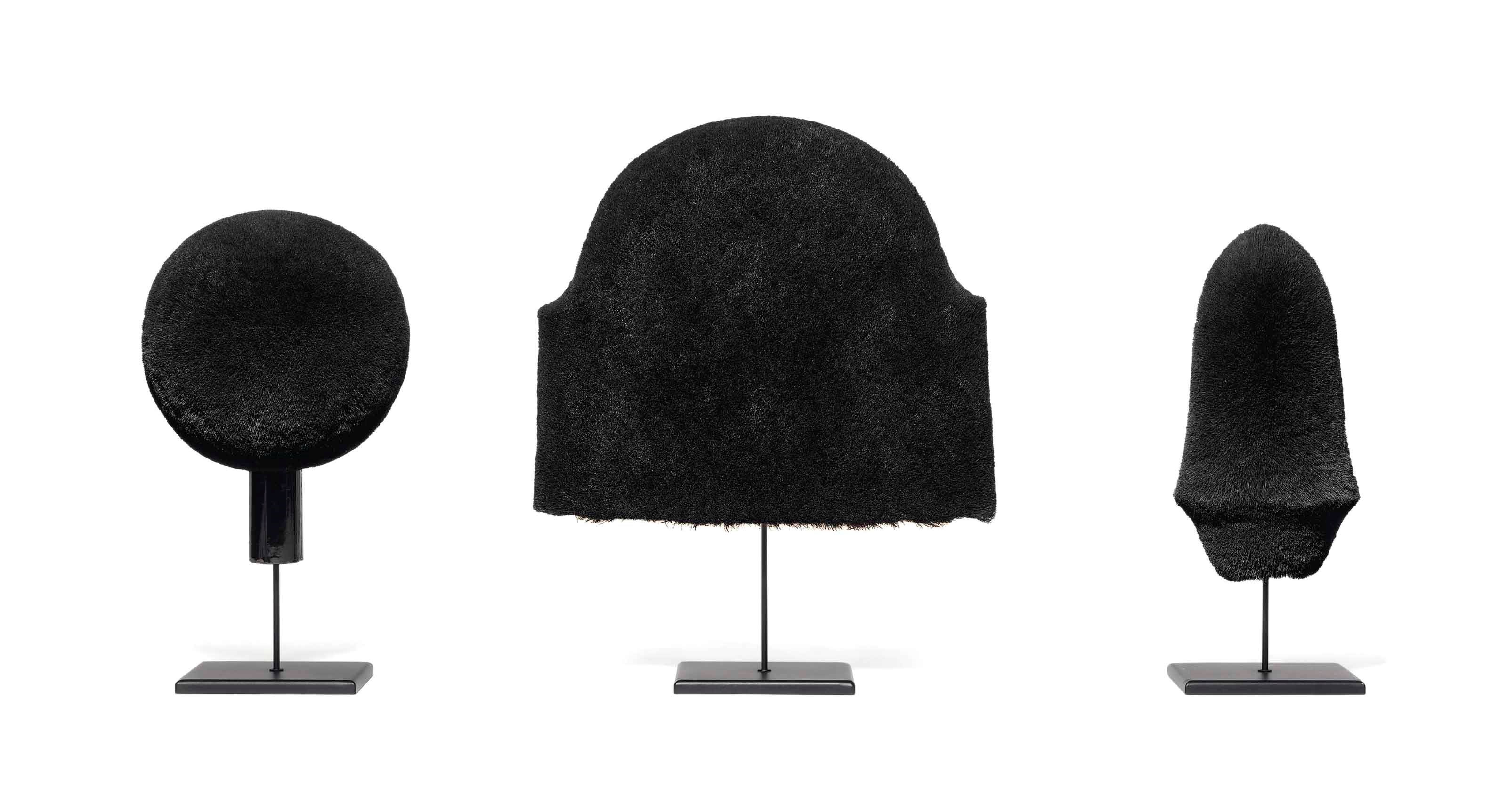 Three Black Fur Yarisaya