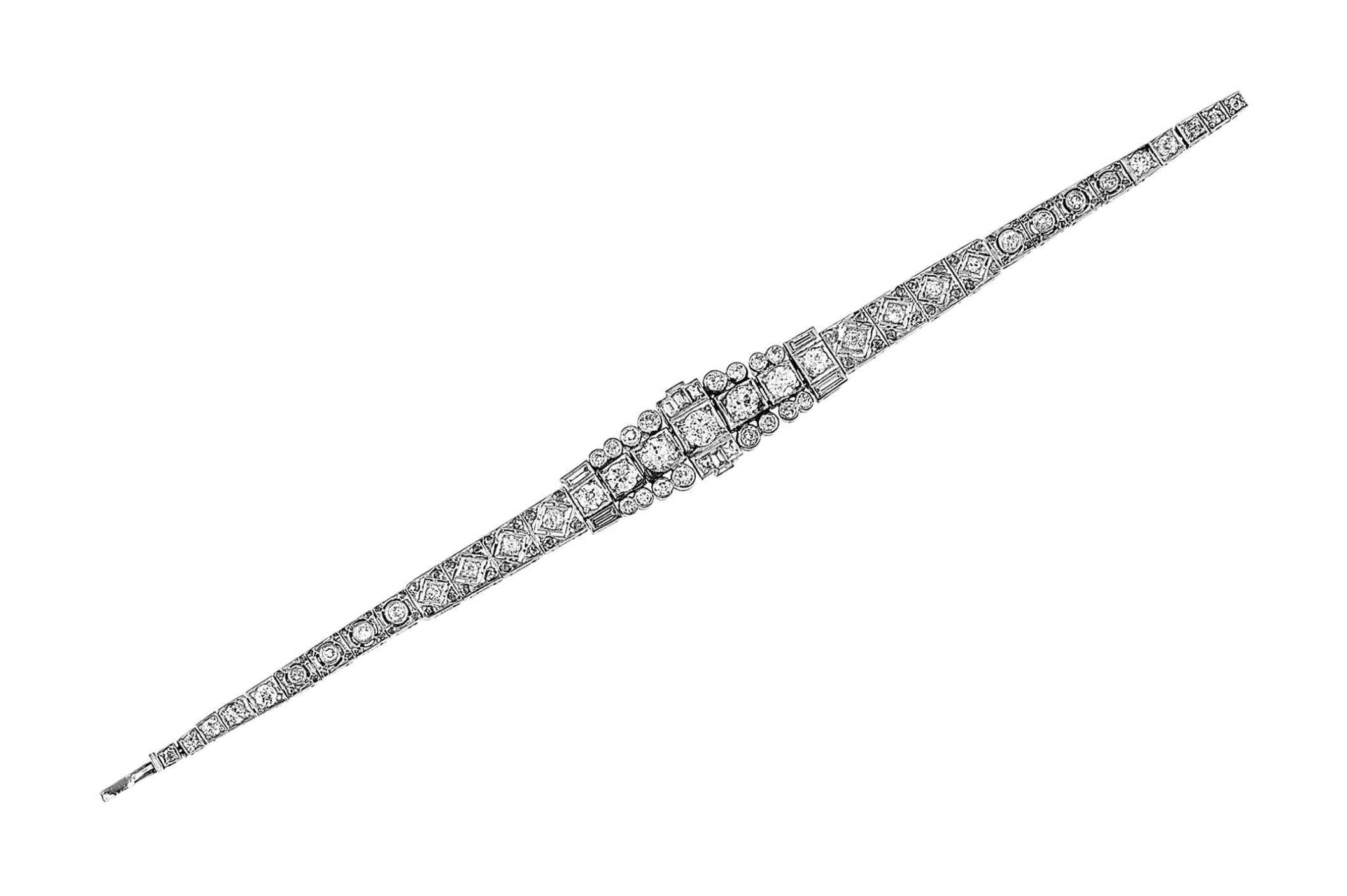 A diamond flexible bracelet