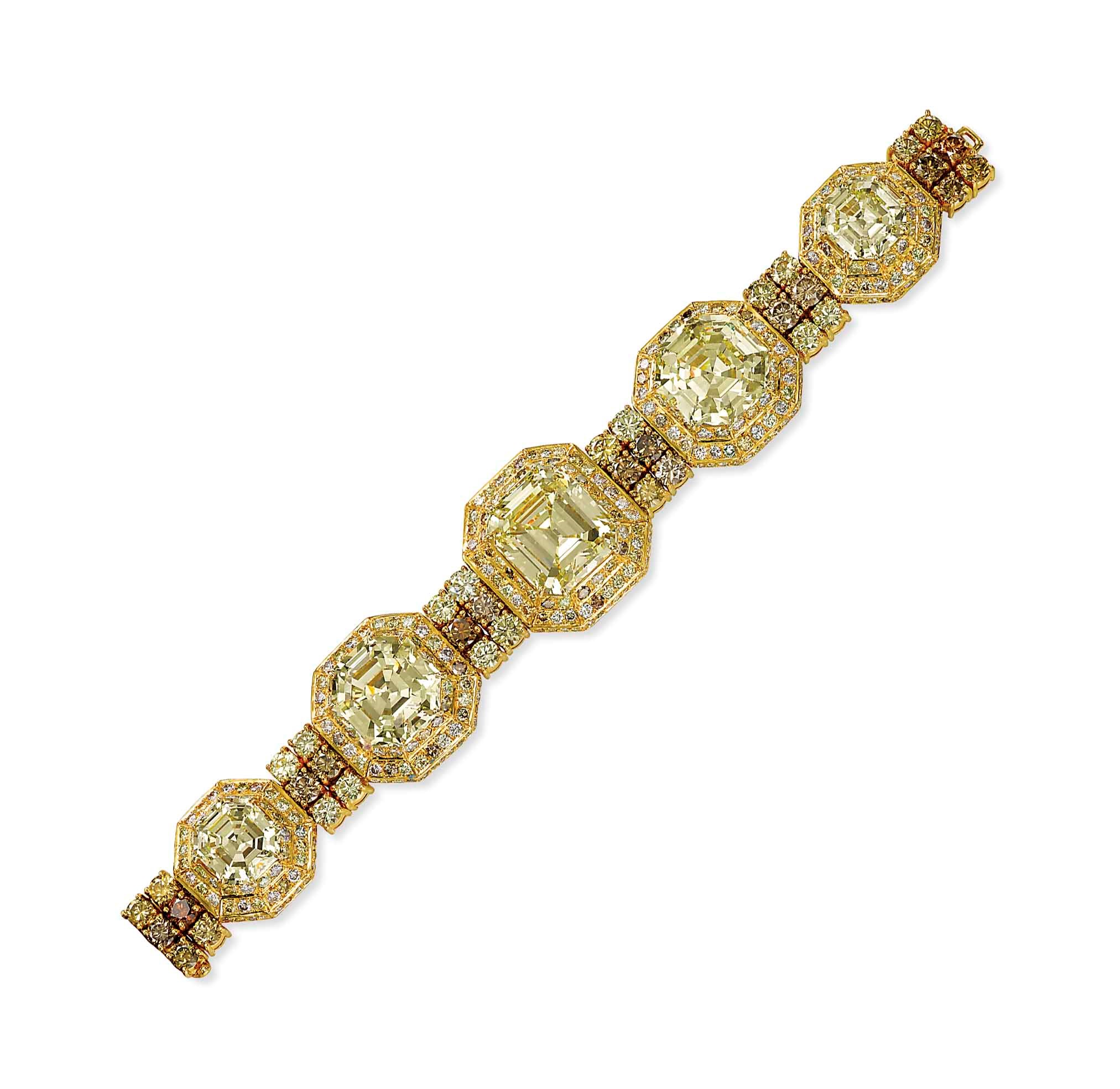 A COLOURED DIAMOND BRACELET