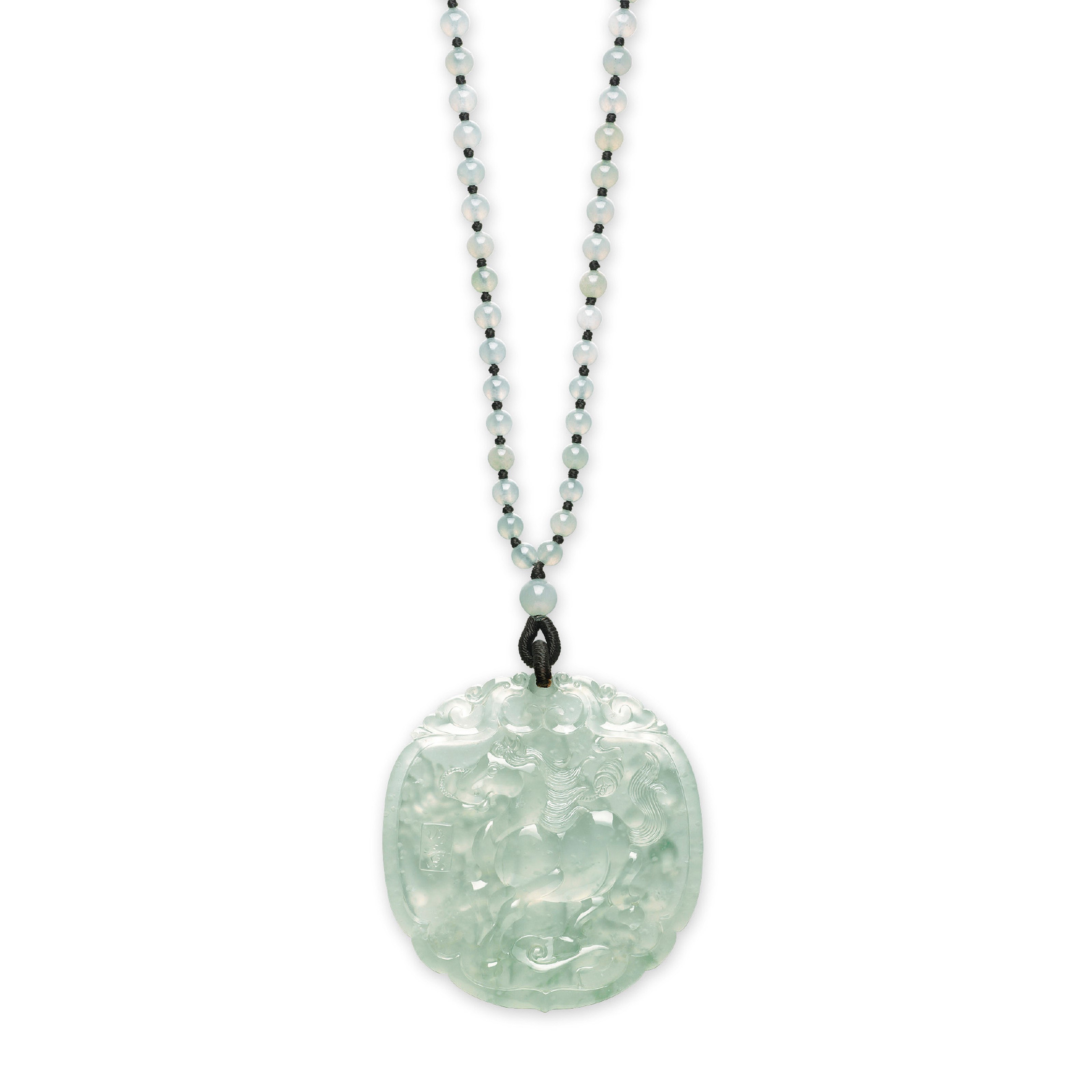 A JADEITE PENDANT NECKLACE