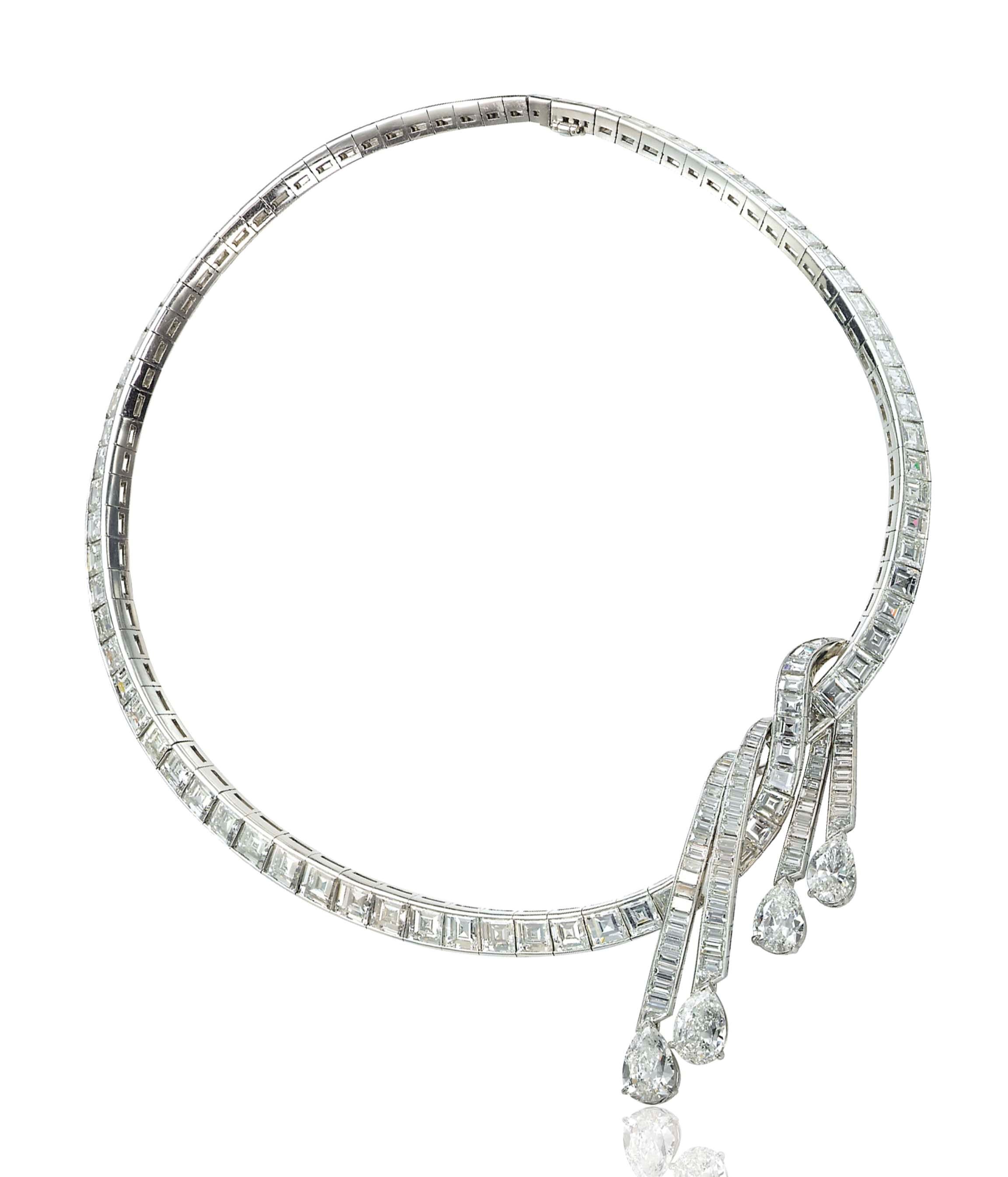 A DIAMOND NECKLACE