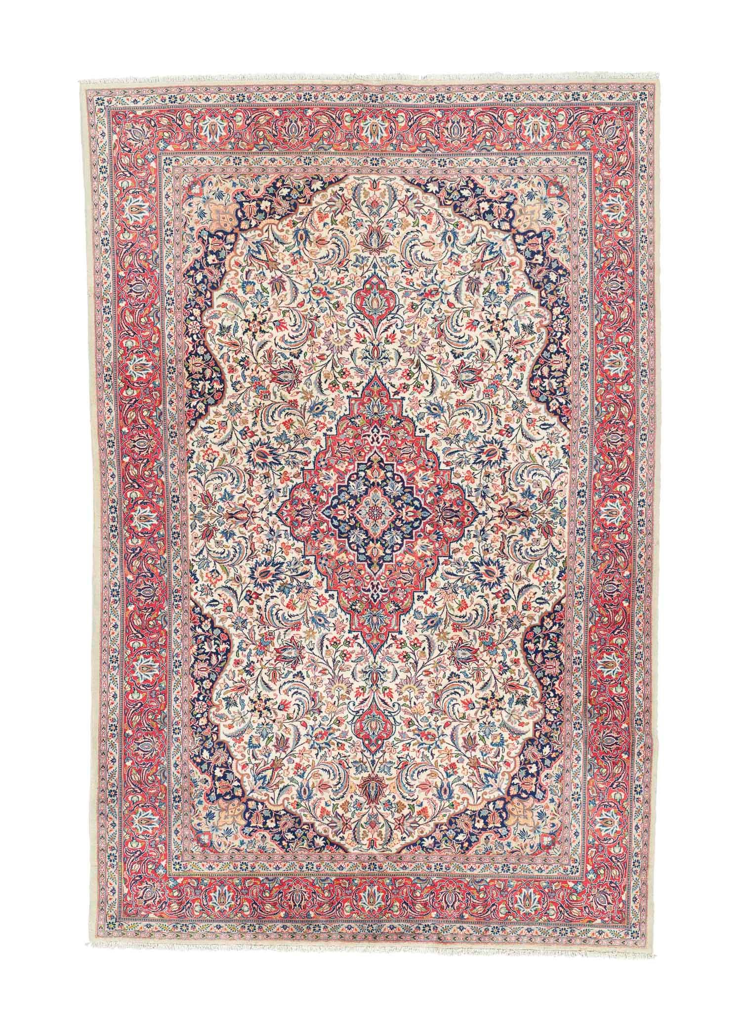 A fine Sarouk carpet