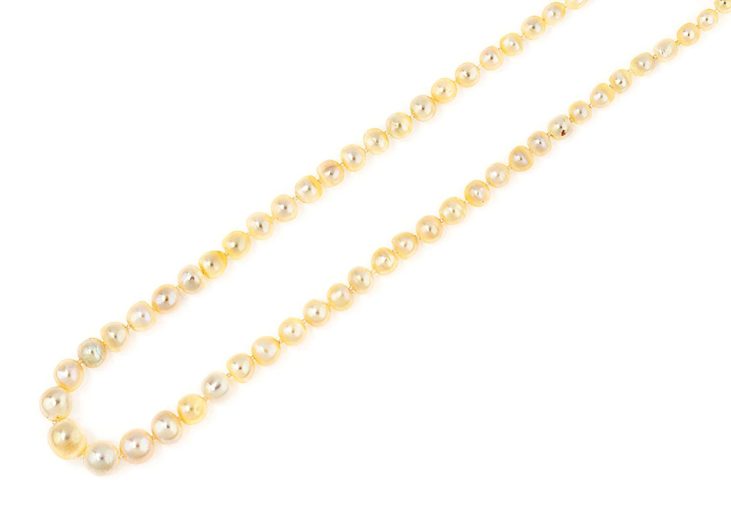 A natural pearl necklace