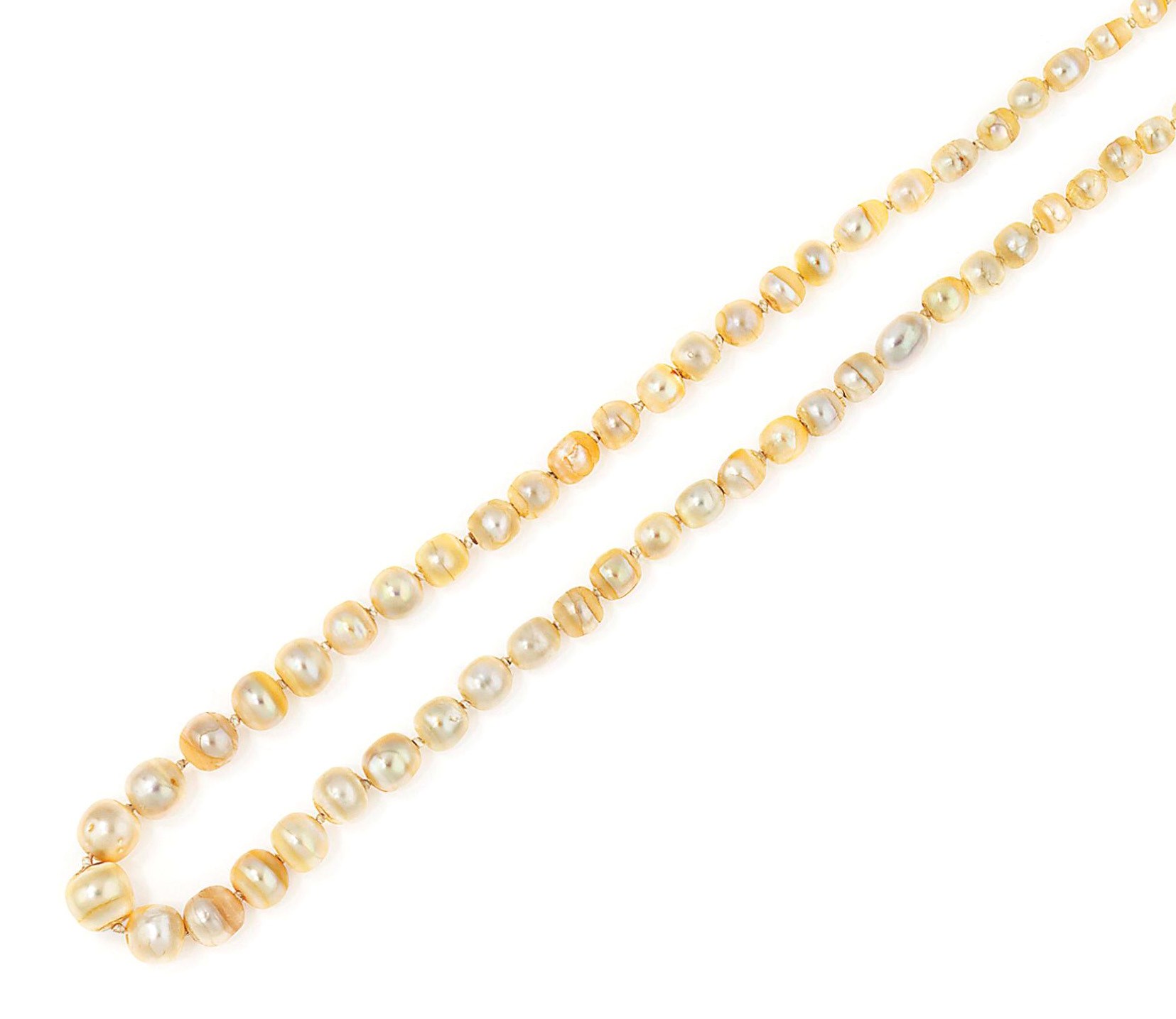 A natural pearl necklace