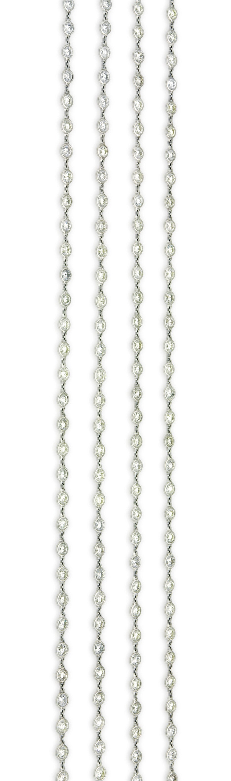 A DIAMOND LONGCHAIN NECKLACE