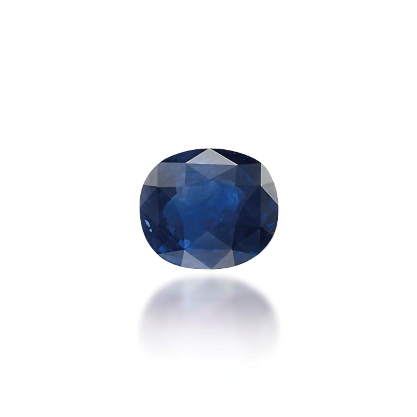 AN UNMOUNTED SAPPHIRE