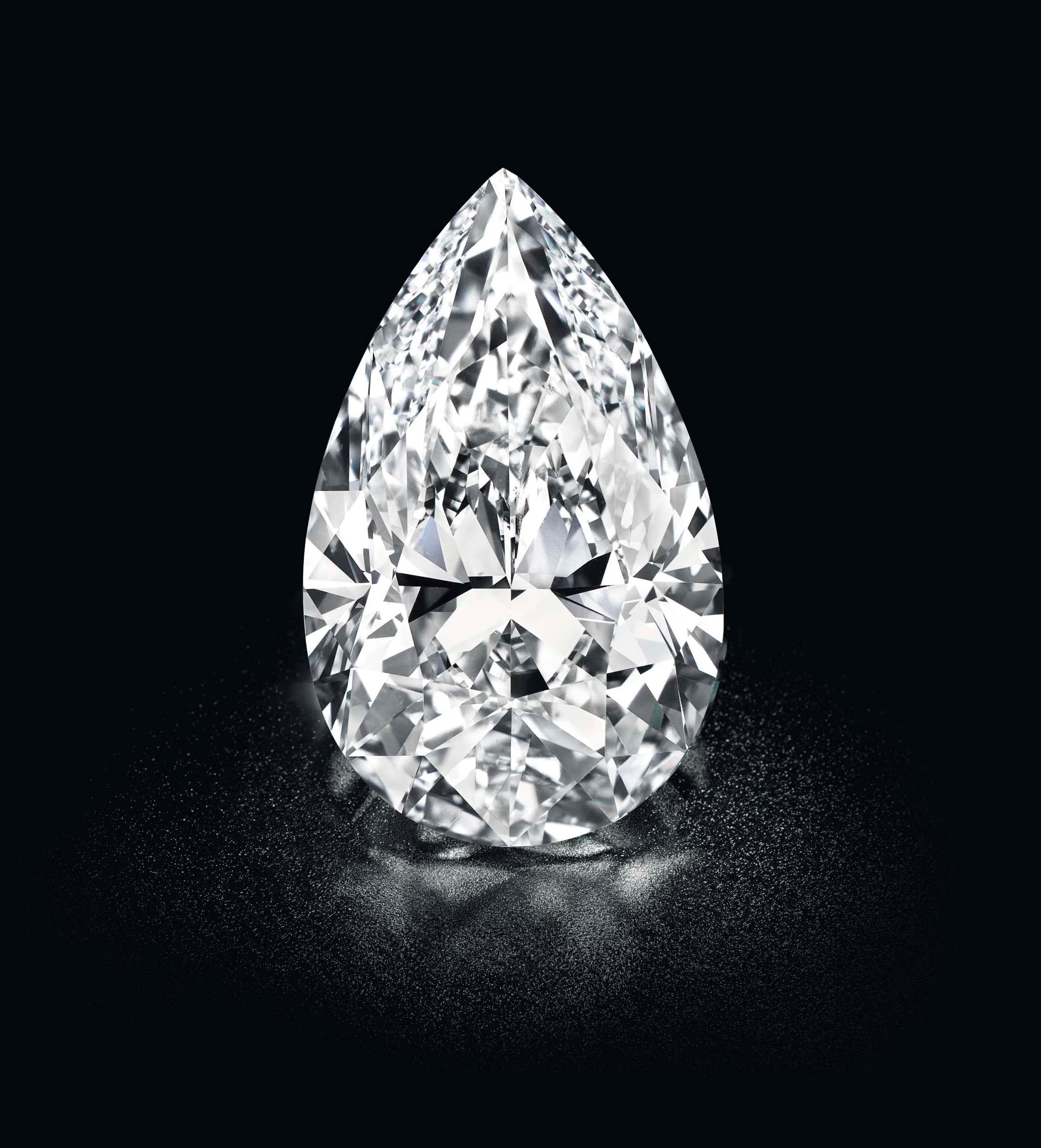 A MAGNIFICENT DIAMOND RING