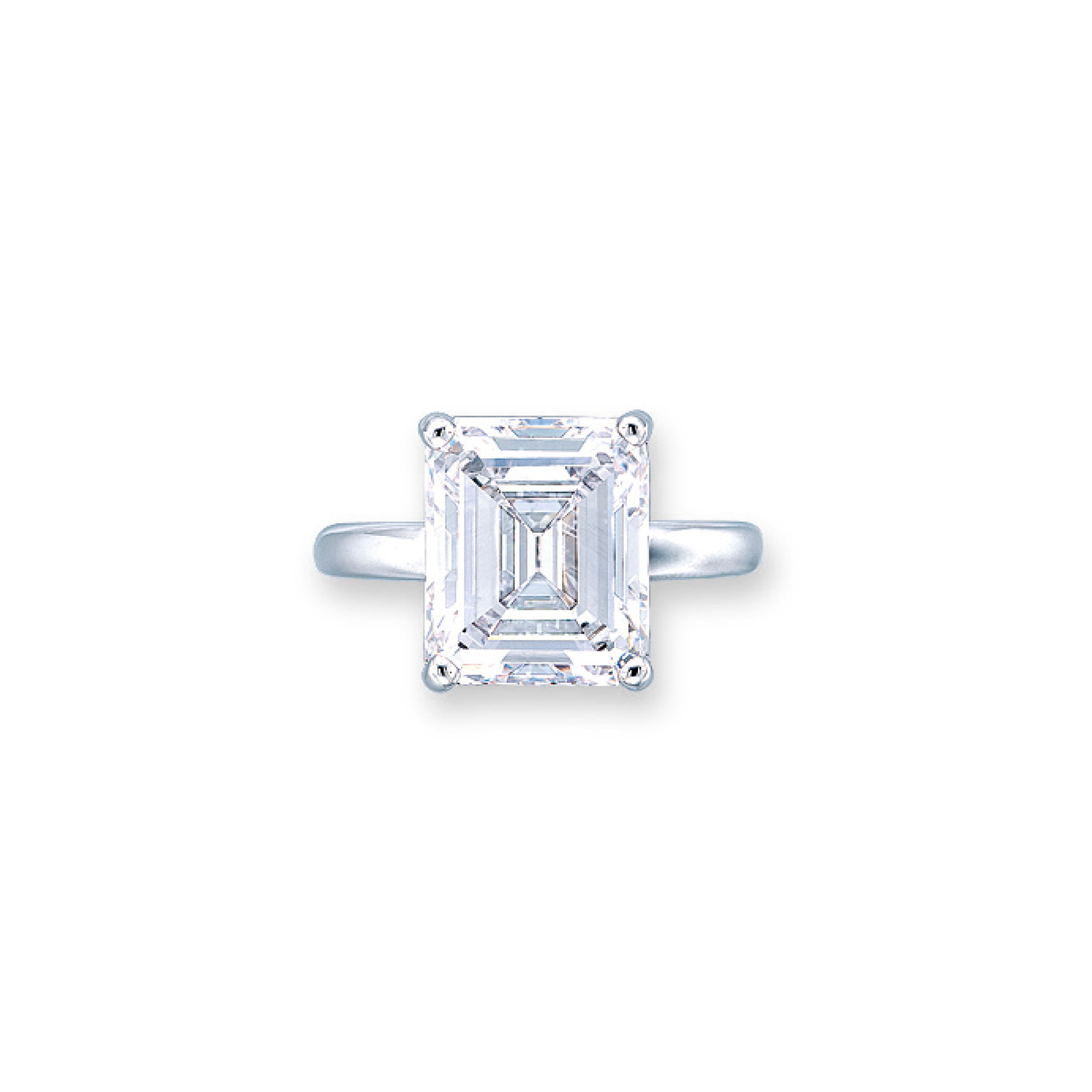 A COLOURED DIAMOND RING