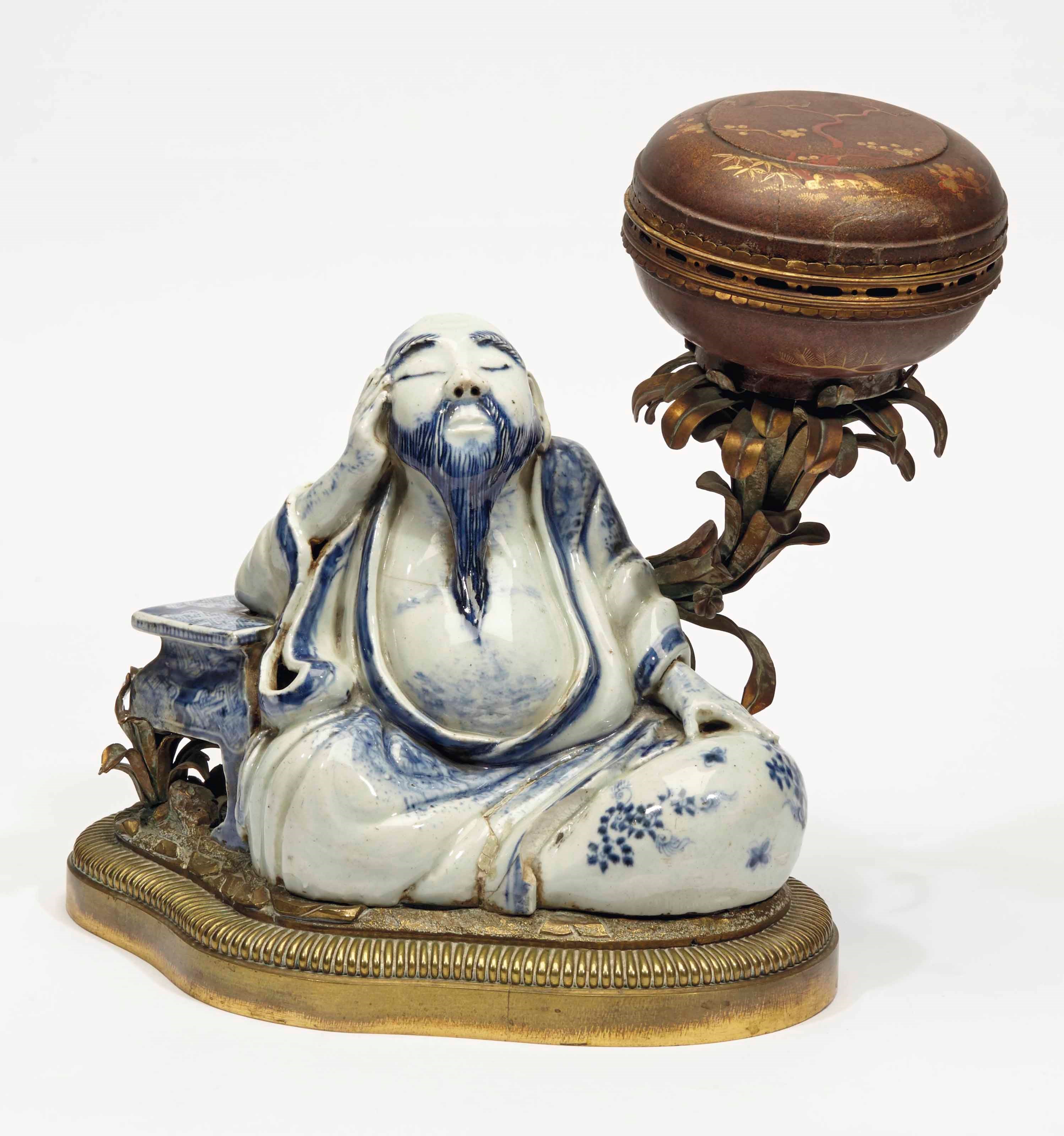 POT-POURRI DE STYLE REGENCE
