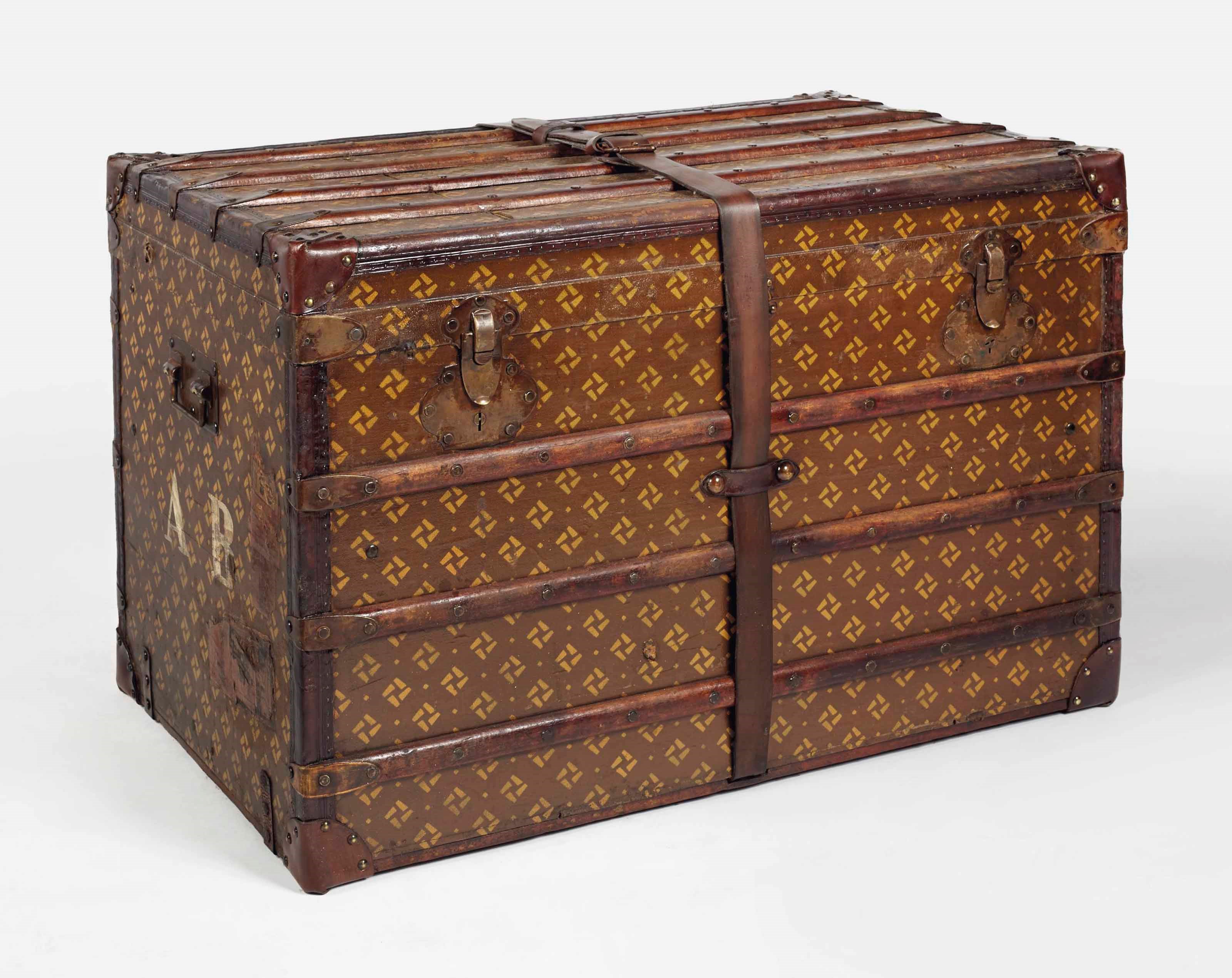 MALLE DE VOYAGE