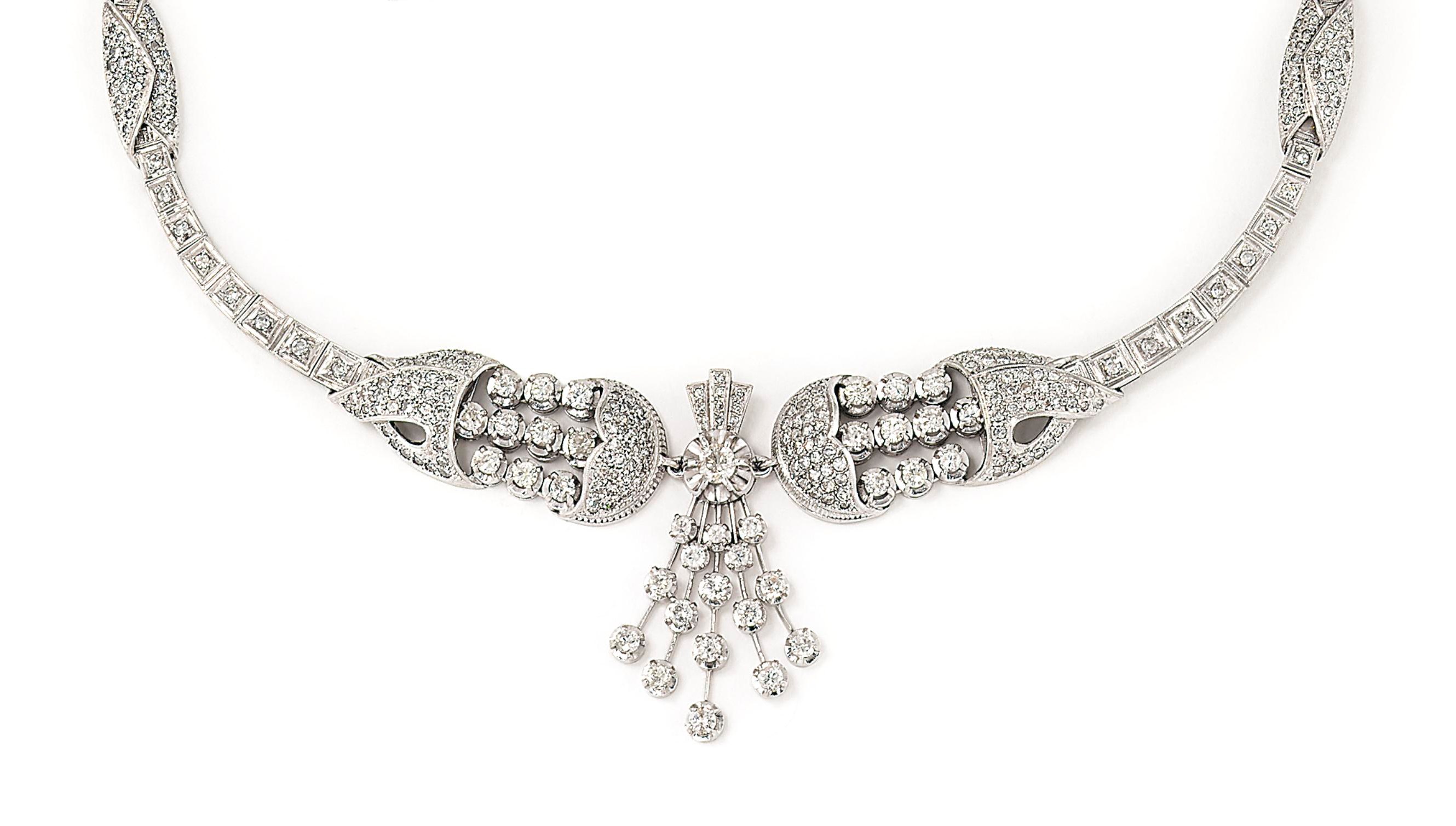 A DIAMOND NECKLACE