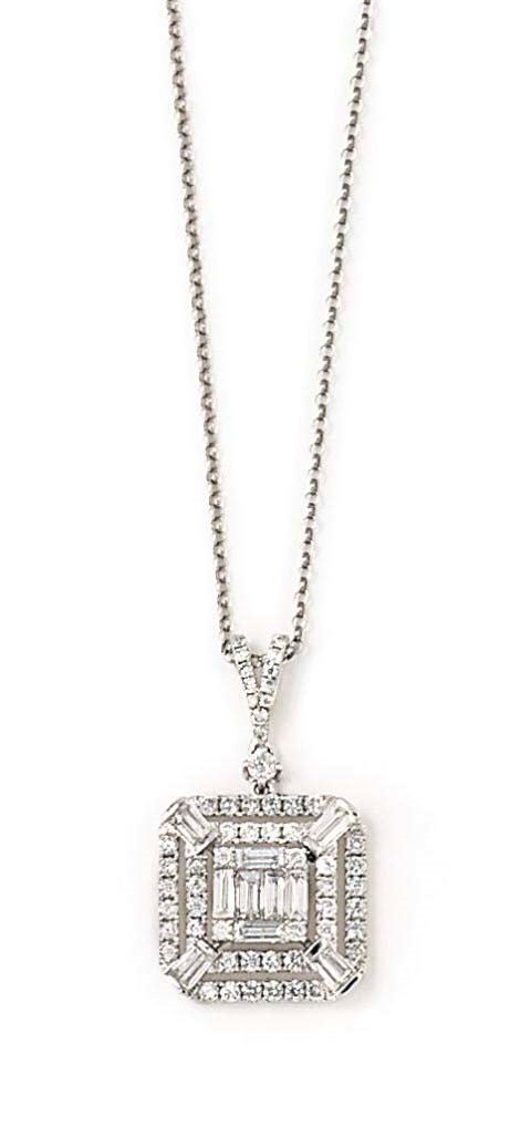 A DIAMOND PENDANT NECKLACE