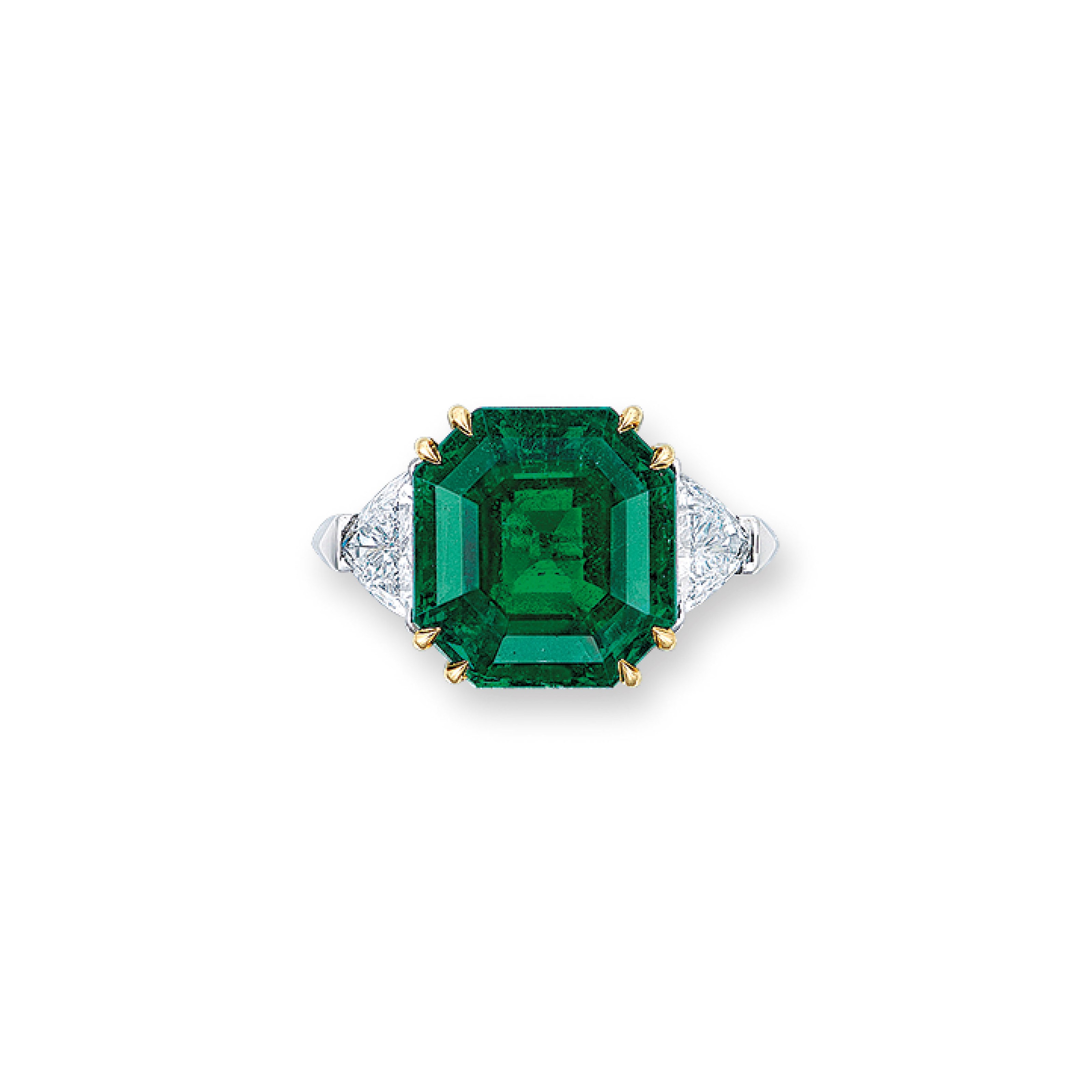 AN IMPORTANT EMERALD AND DIAMOND RING